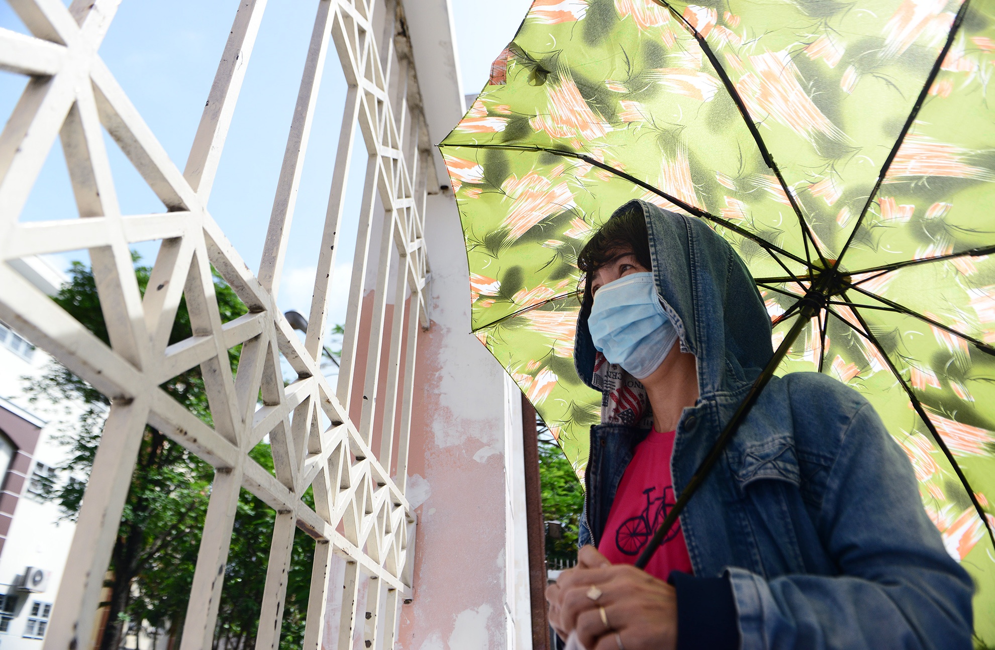 thi sinh,  phu huynh Sai Gon rang ngoi ngay thi anh 10