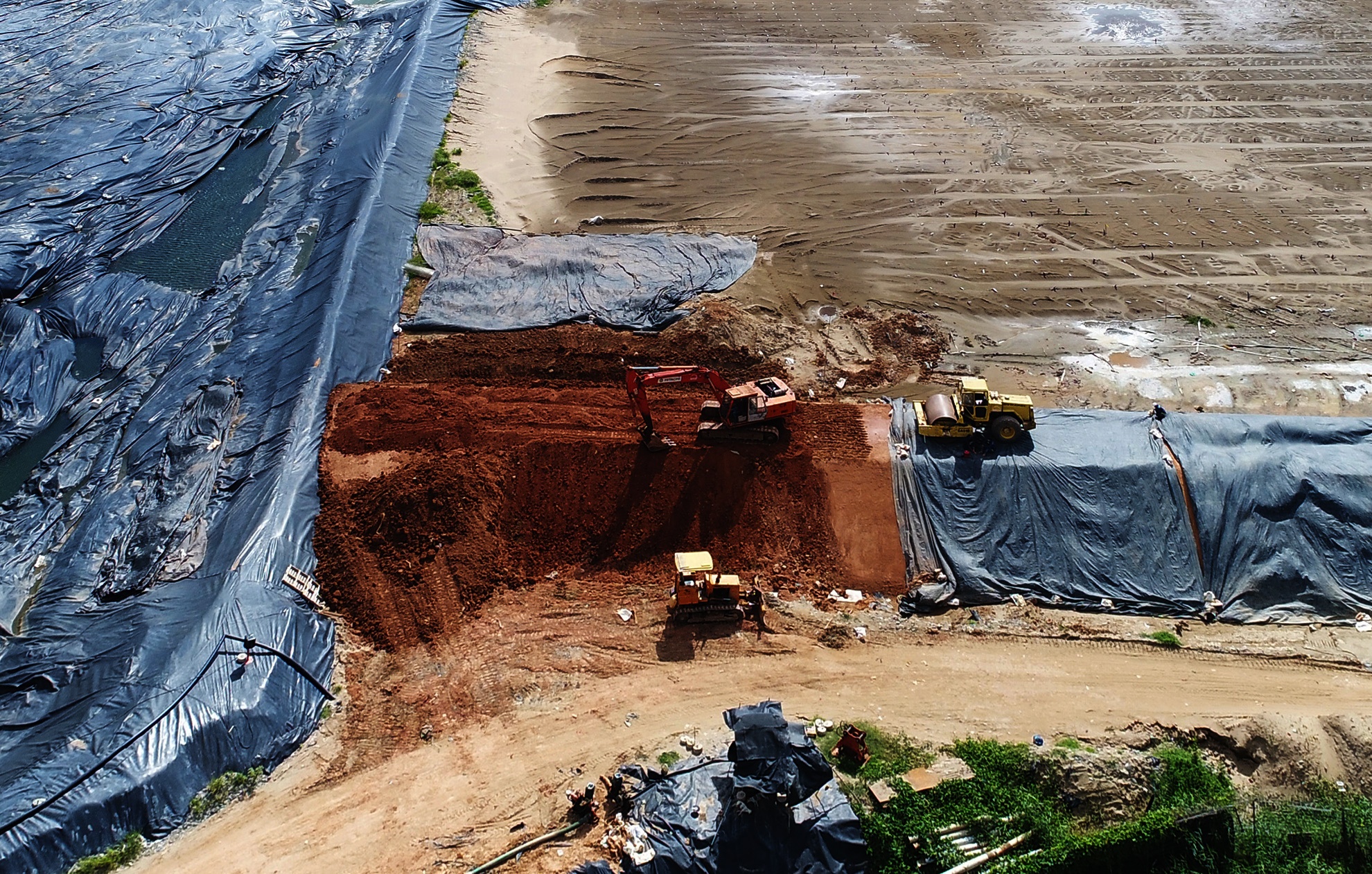 Bai rac Da Phuoc sau 2 nam boc mui hoi o Sai Gon anh 5