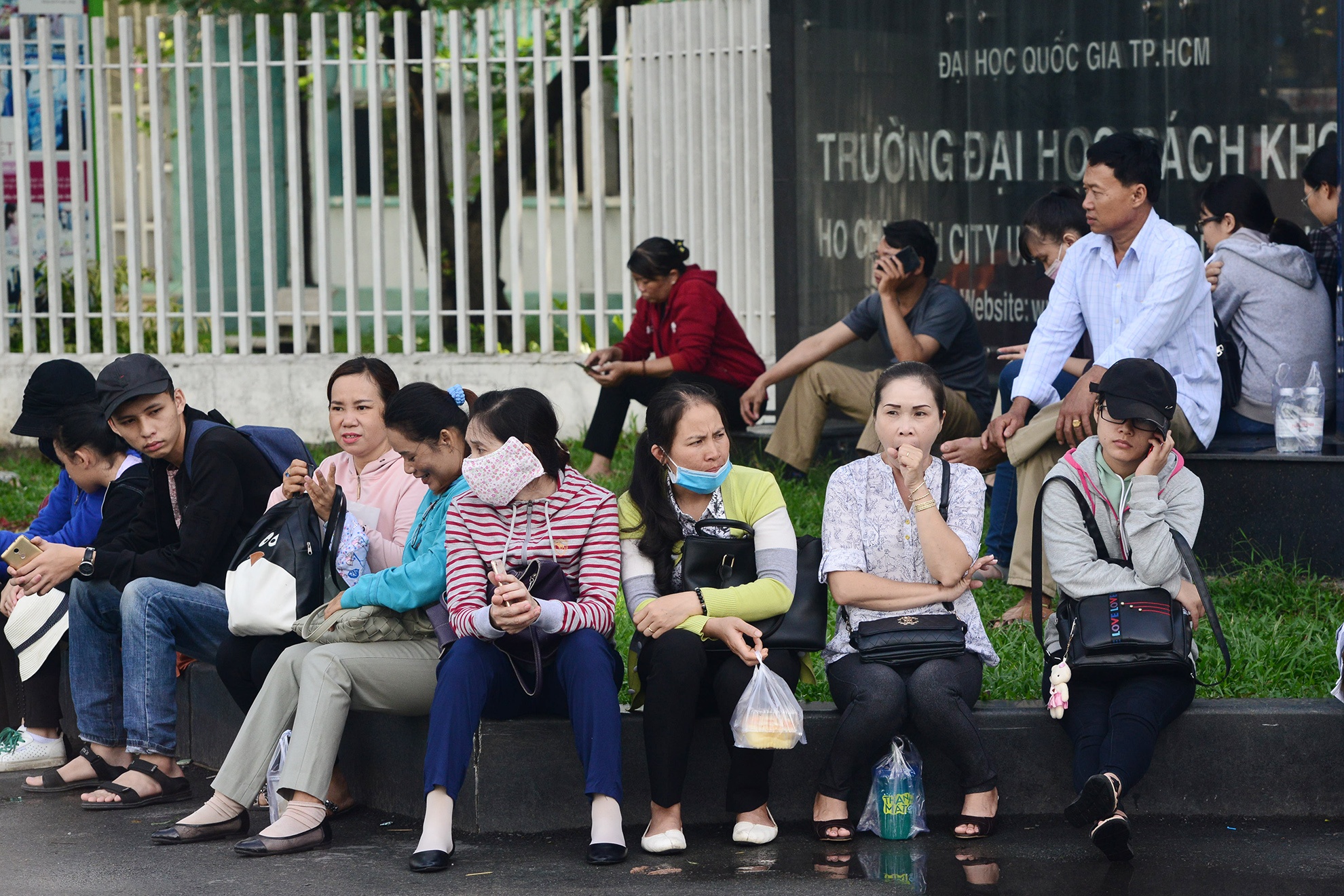 thi danh gia nang luc vao DH Quoc gia TP.HCM anh 13