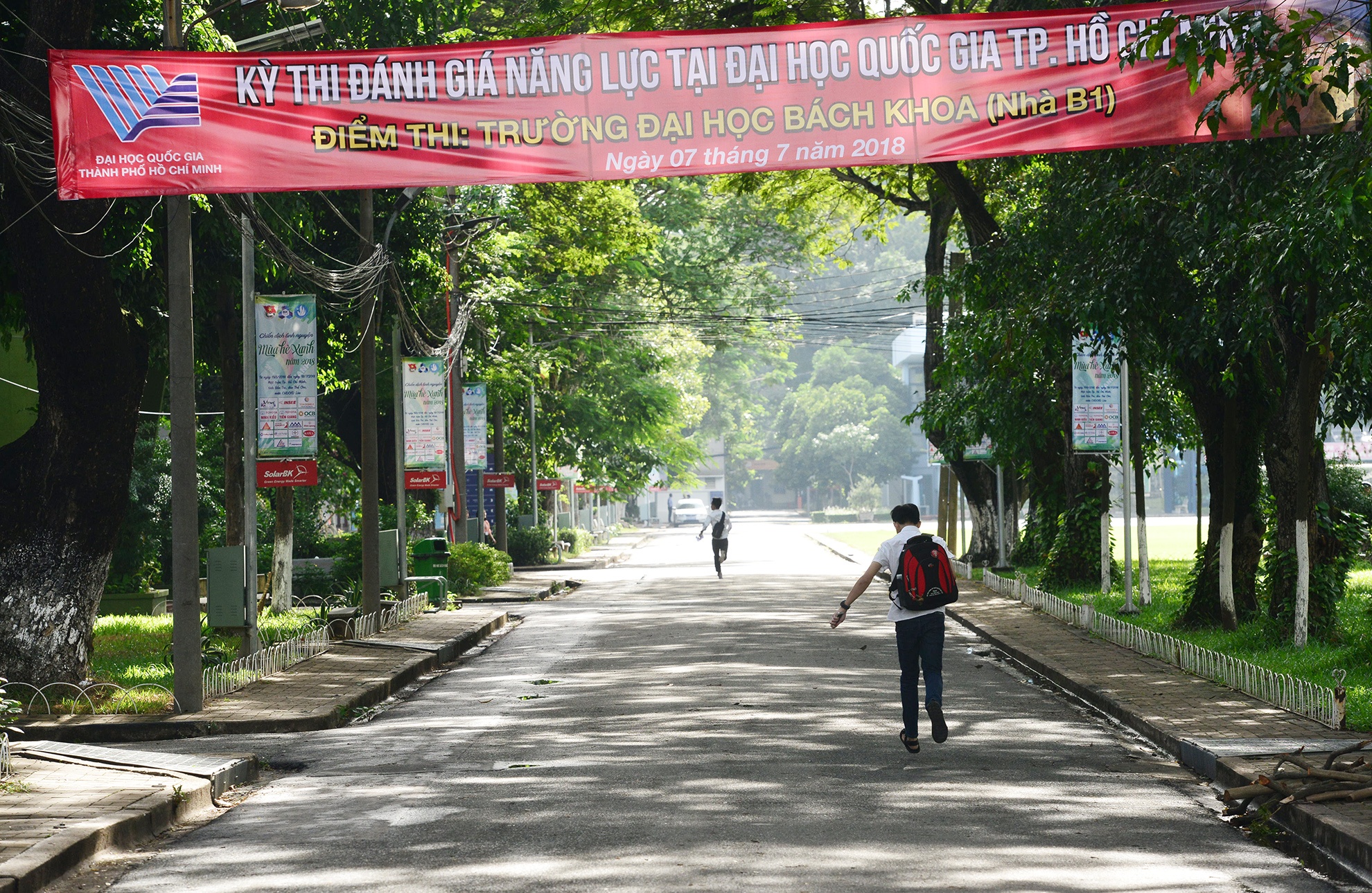 thi danh gia nang luc vao DH Quoc gia TP.HCM anh 9