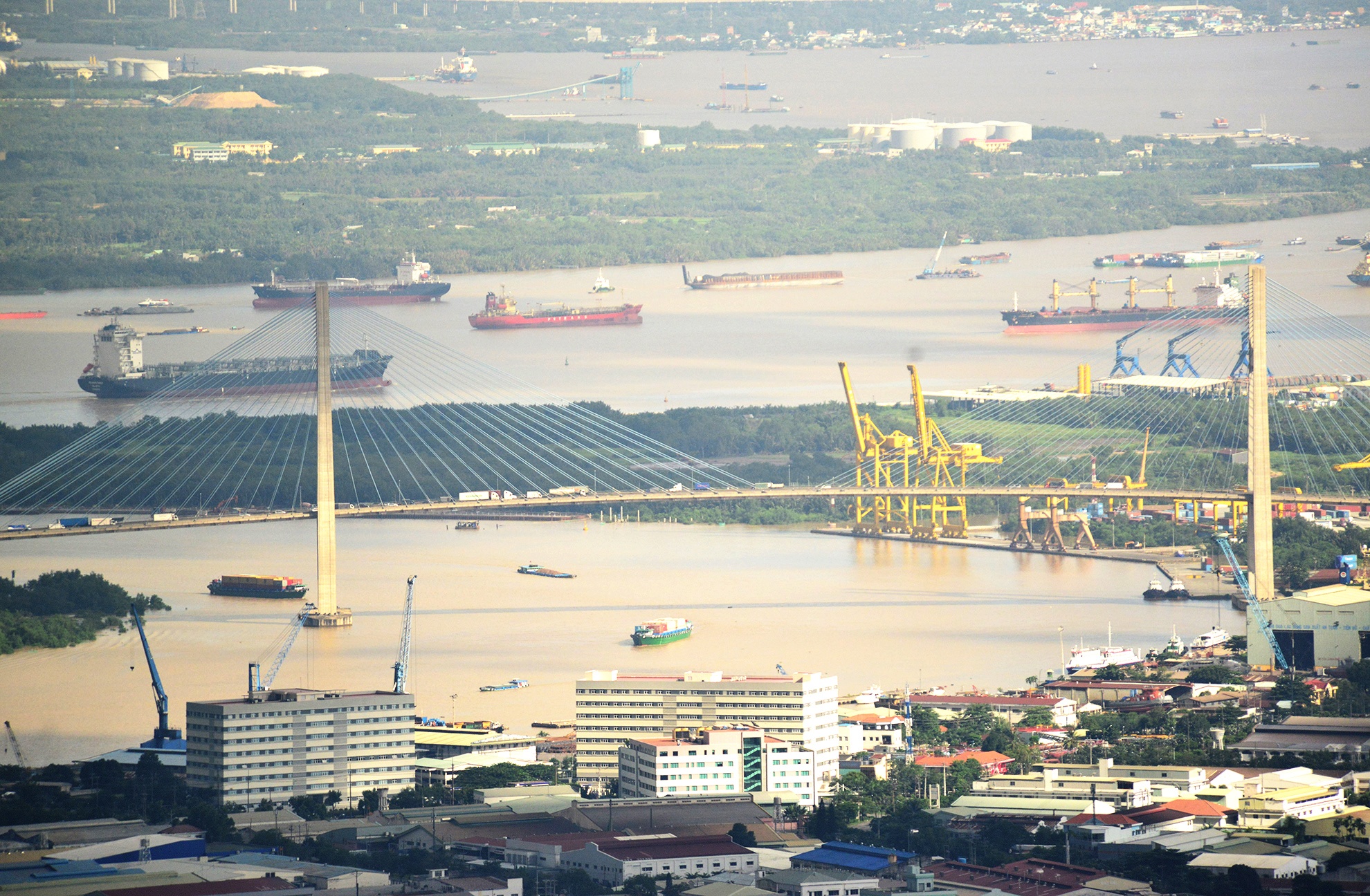 Sai Gon nhin tu dinh toa nha cao nhat Viet Nam anh 10