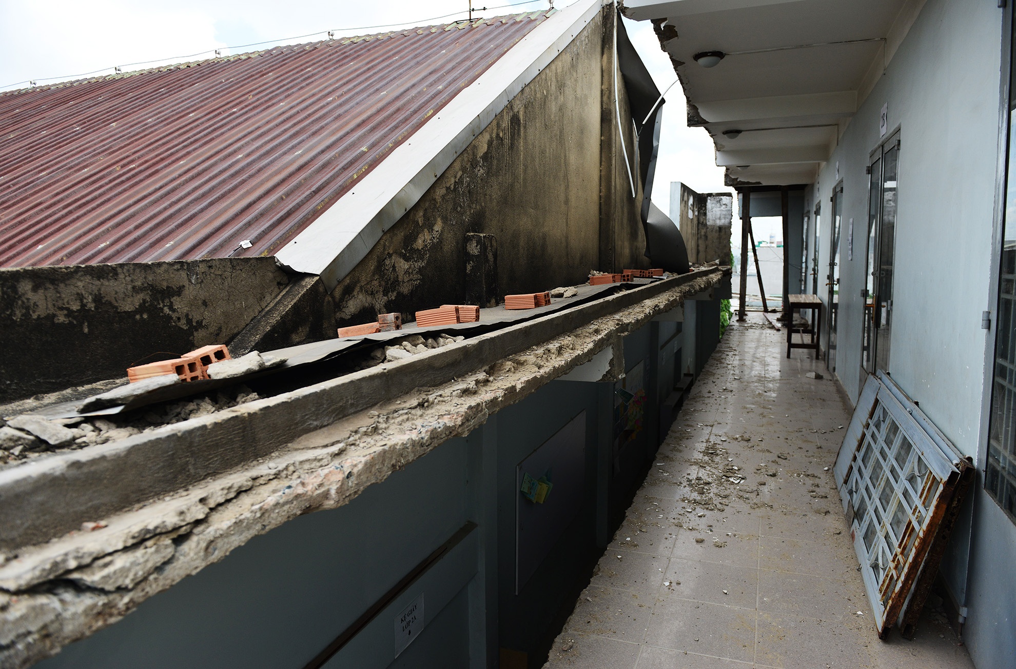 Than den nang nha tho nang 5.500 tan anh 10