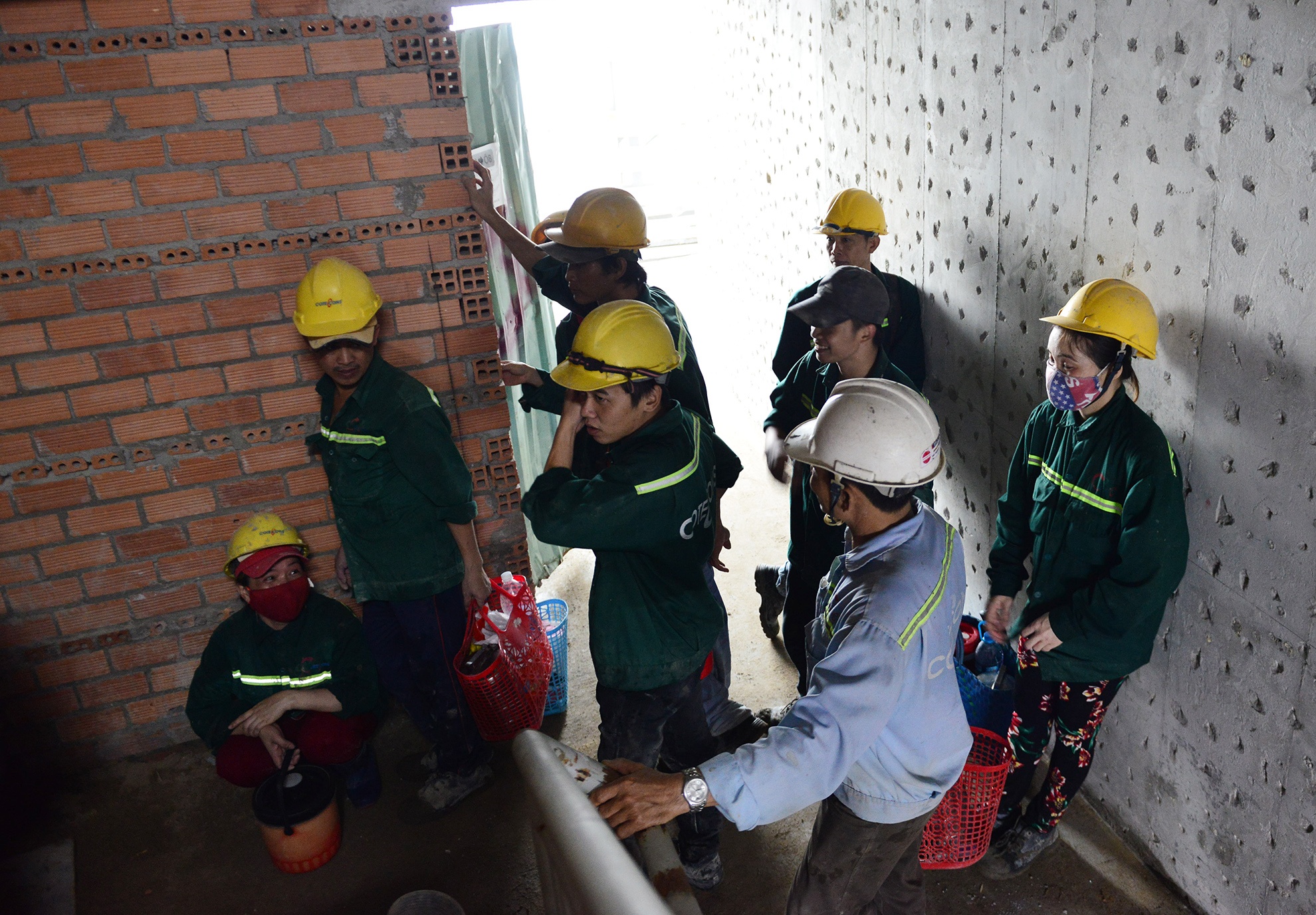 Chuyen tren noc toa thap cao nhat Viet Nam anh 5