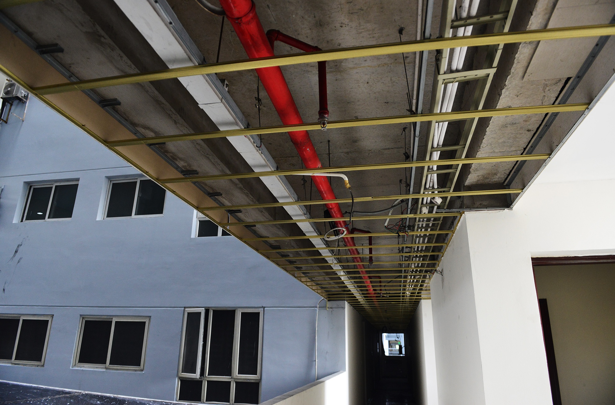 Chung cu Carina gan 5 thang sau vu chay kinh hoang anh 14