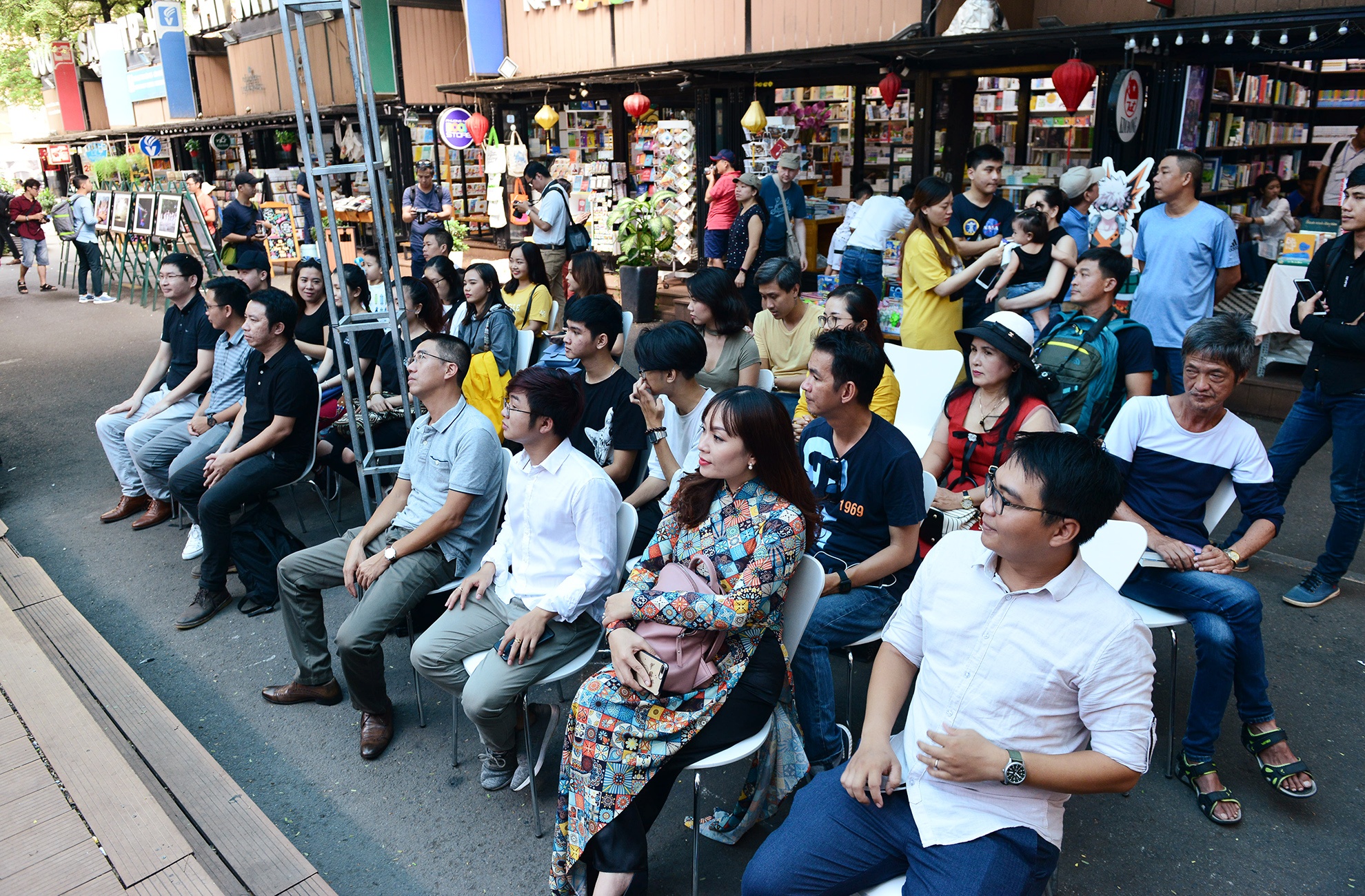 trung bay anh cuoc thi anh TPHCM 2018 anh 1