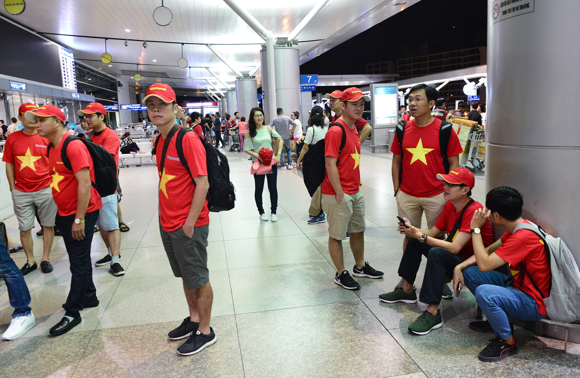 CDV co vu doi tuyen Olympic Viet Nam anh 1