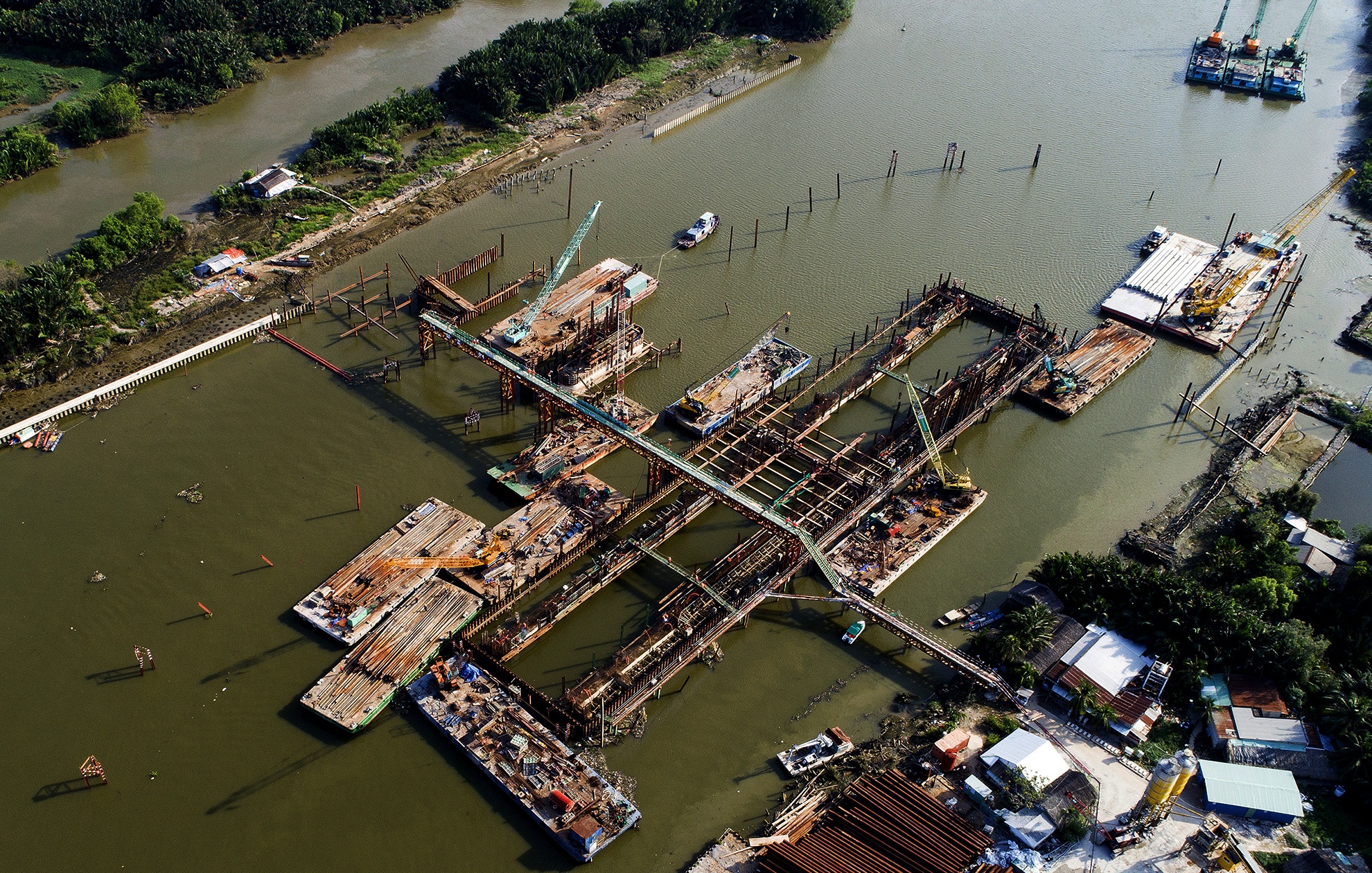 Canh "bat dong" du an ngan trieu 10.000 ty dong anh 15