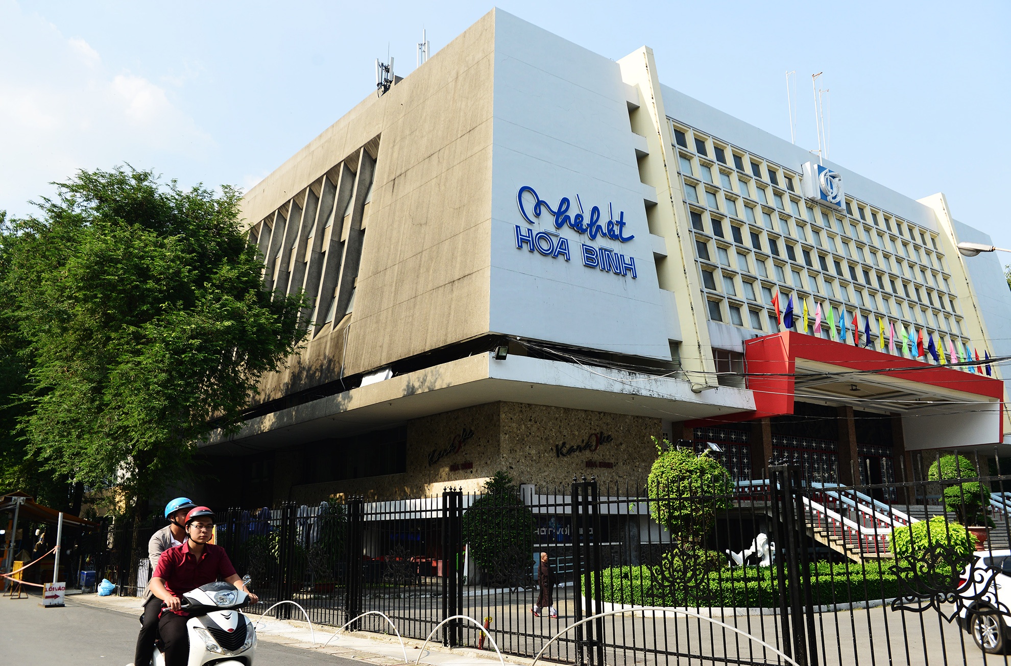 hien trang cac nha hat o TP.HCM hien nay anh 7