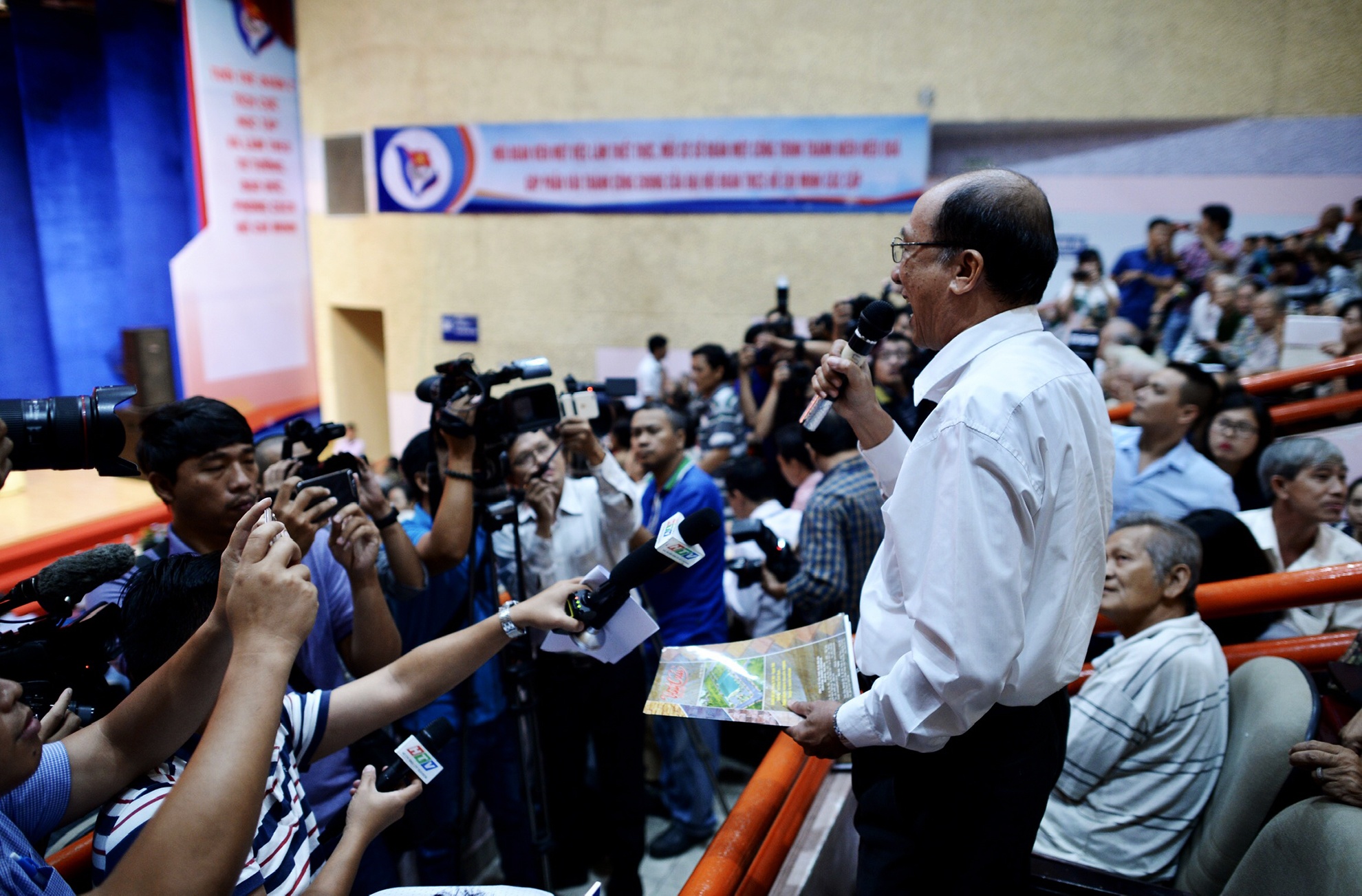 Cac van de ve Thu Thiem tai cuoc gap dai bieu QH anh 8