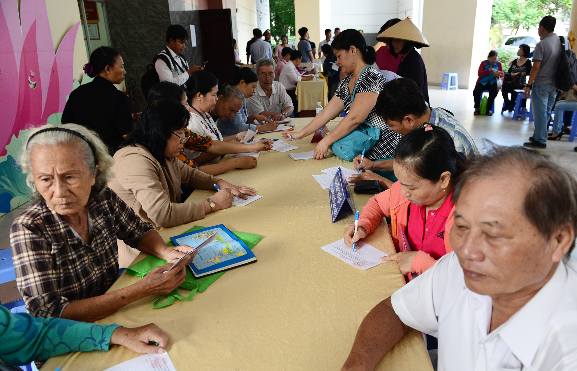 Cac van de ve Thu Thiem tai cuoc gap dai bieu QH anh 1