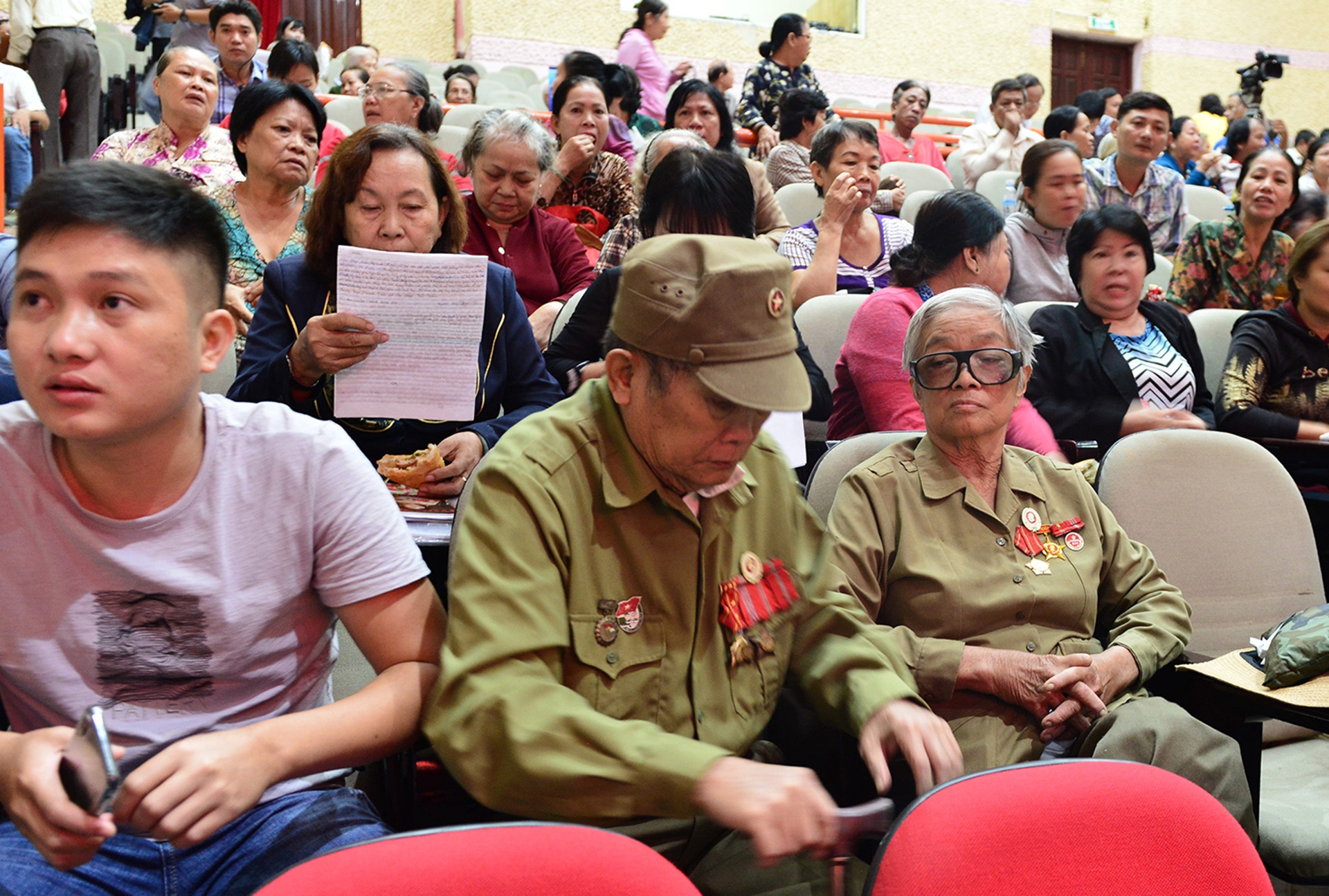 Cac van de ve Thu Thiem tai cuoc gap dai bieu QH anh 2
