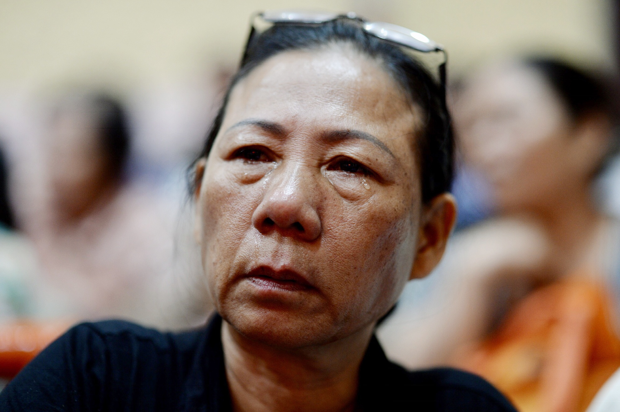 Nguoi dan Thu Thiem trao nuoc mat tai cuoc gap Bi thu Nhan hinh anh