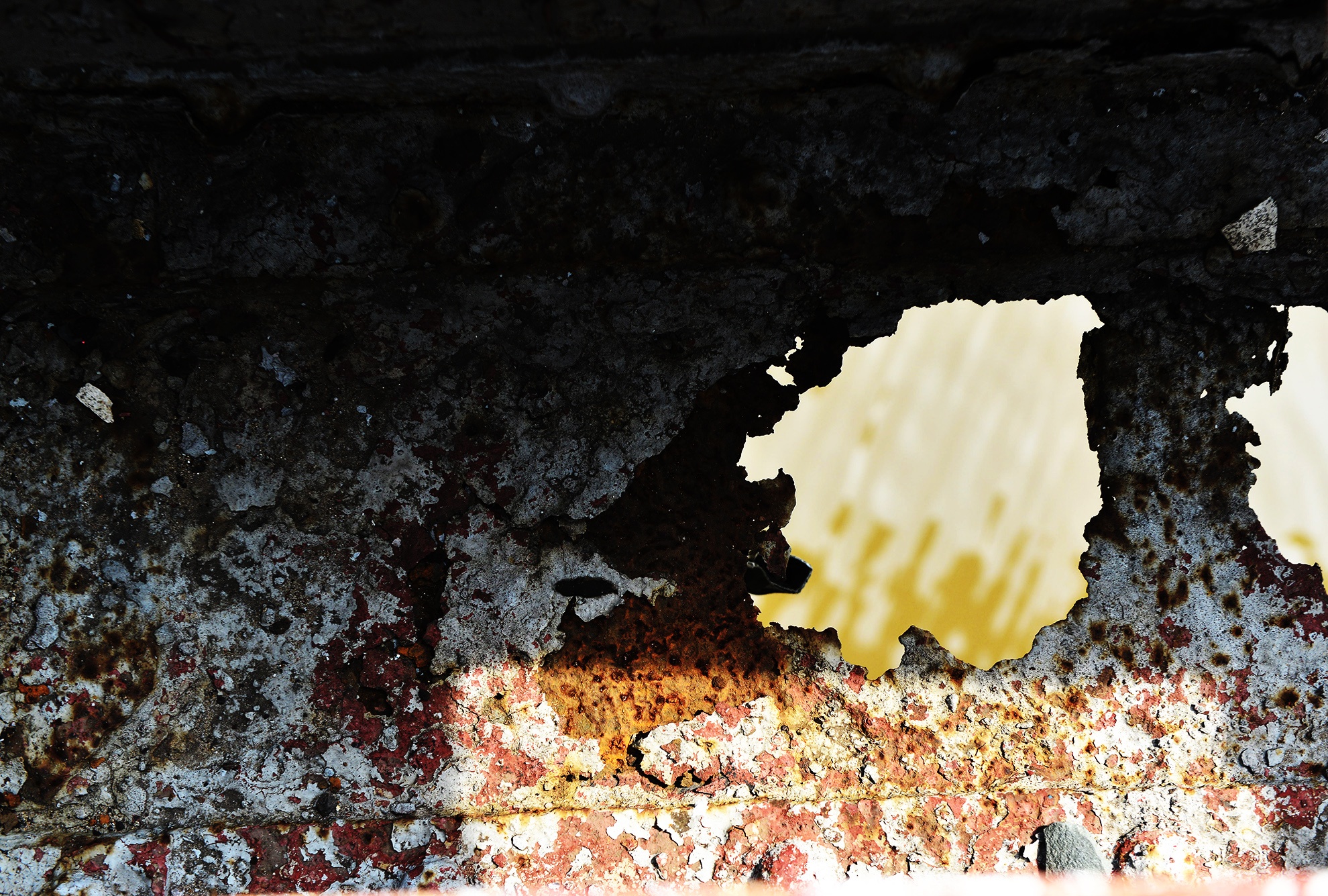 Cay cau Phap hon 100 tuoi sap bi thao do o Sai Gon anh 11