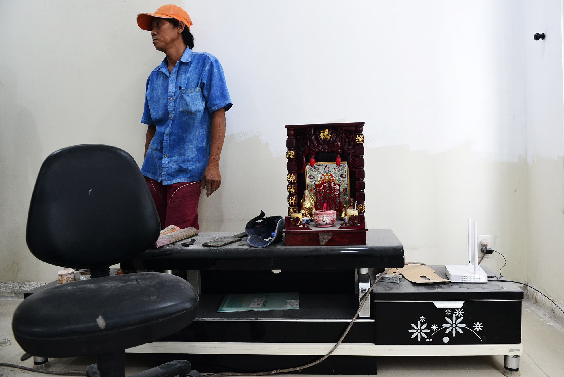 Cu dan Carina tro ve nha sau vu chay tham khoc anh 10