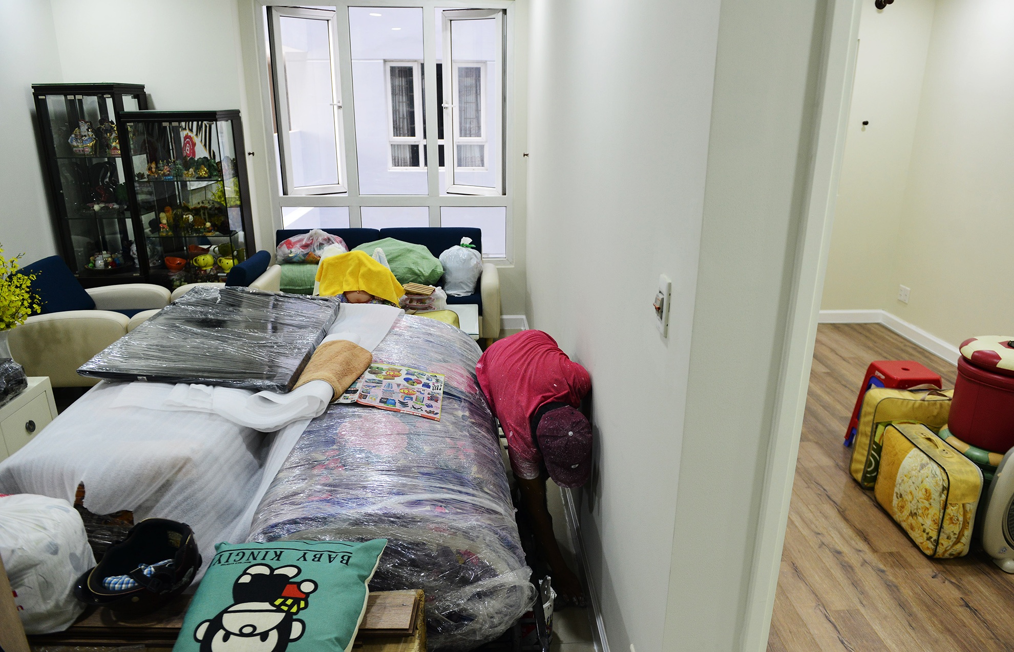 Cu dan Carina tro ve nha sau vu chay tham khoc anh 8