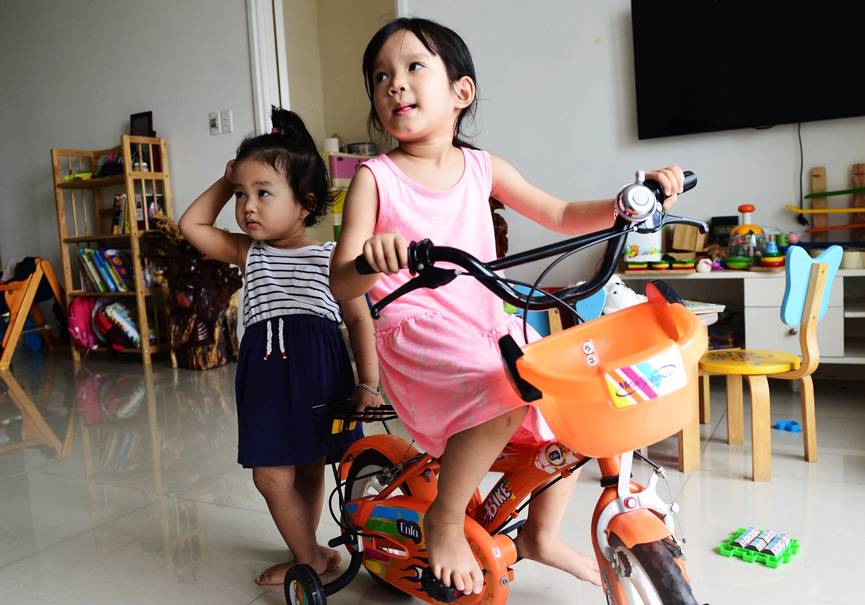 Cu dan Carina tro ve nha sau hon 7 thang xay ra chay hinh anh