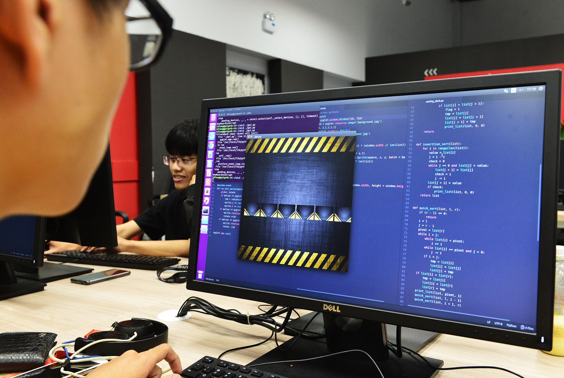 Truong hoc khong buc giang o Sai Gon anh 3