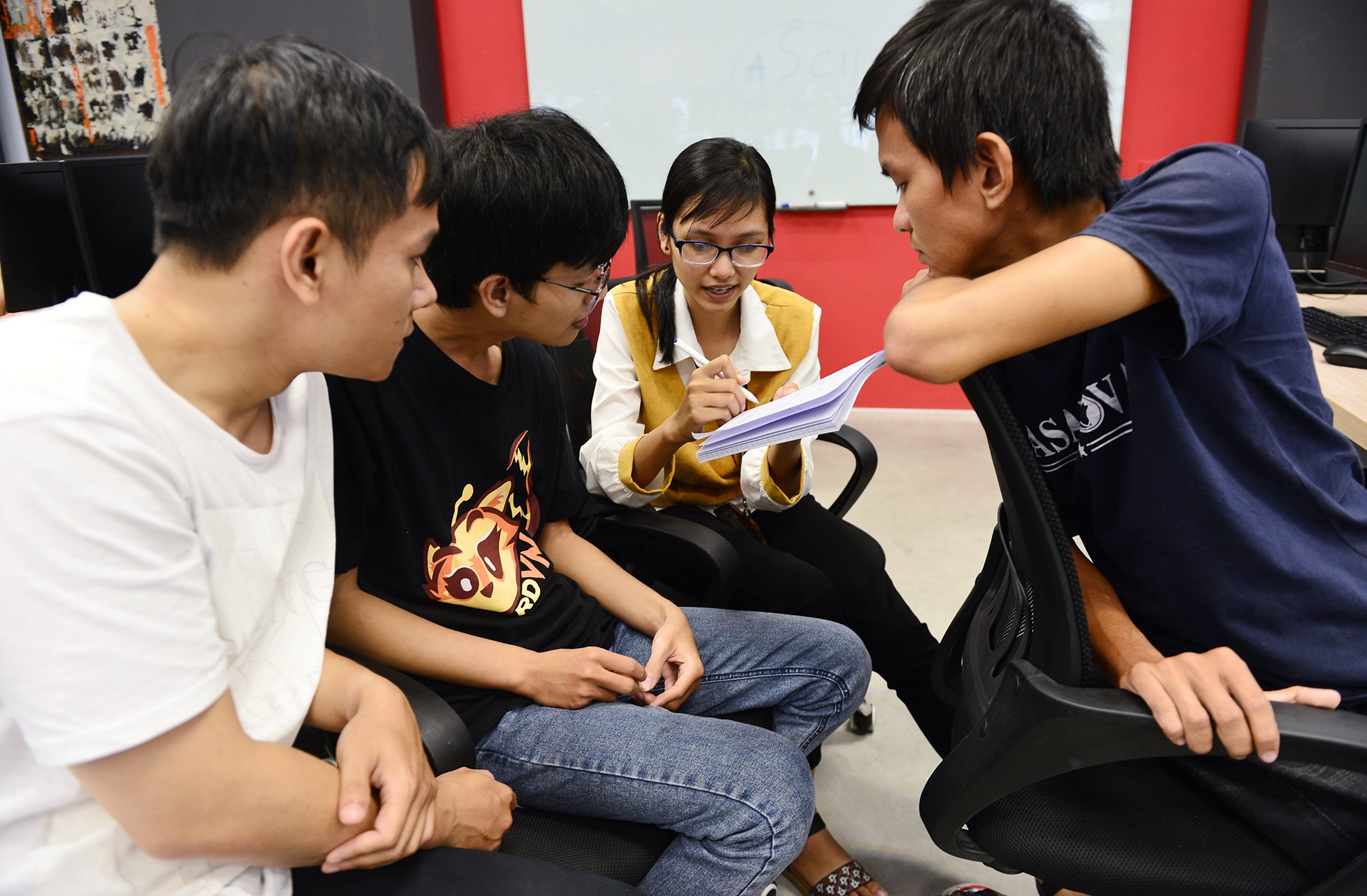 Truong hoc khong buc giang o Sai Gon anh 8