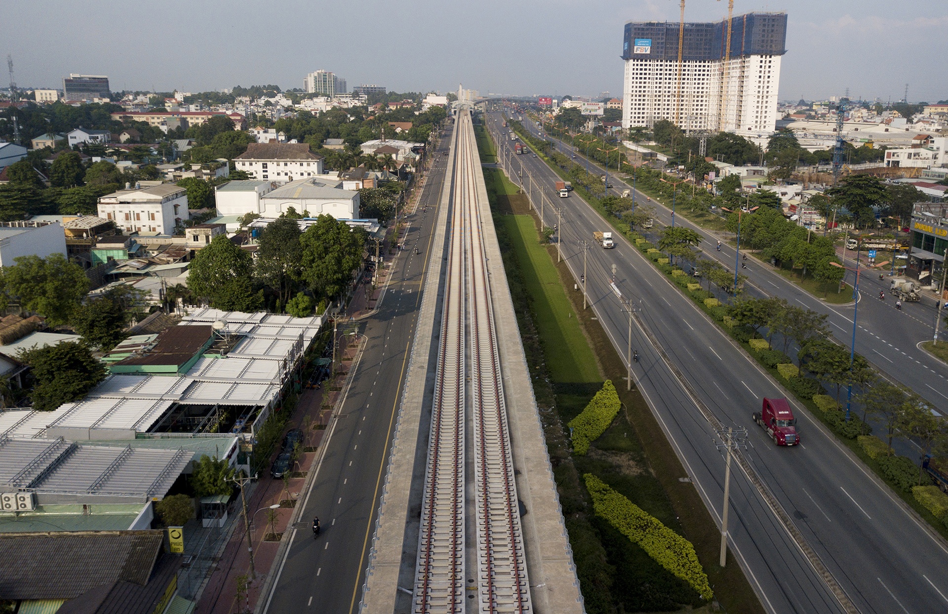hiện trạng tuyến metro số 1 ảnh 5 hien trang tuyen metro so 1 anh 5