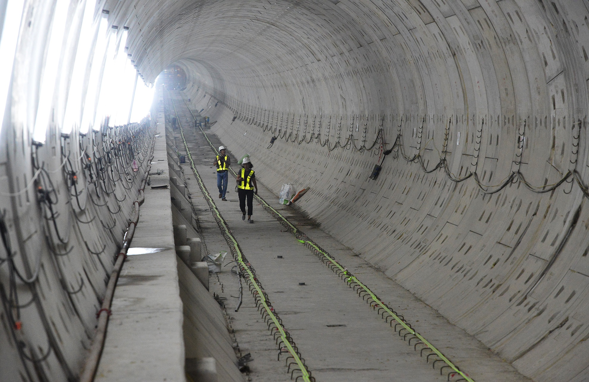 hien trang tuyen metro so 1 anh 20