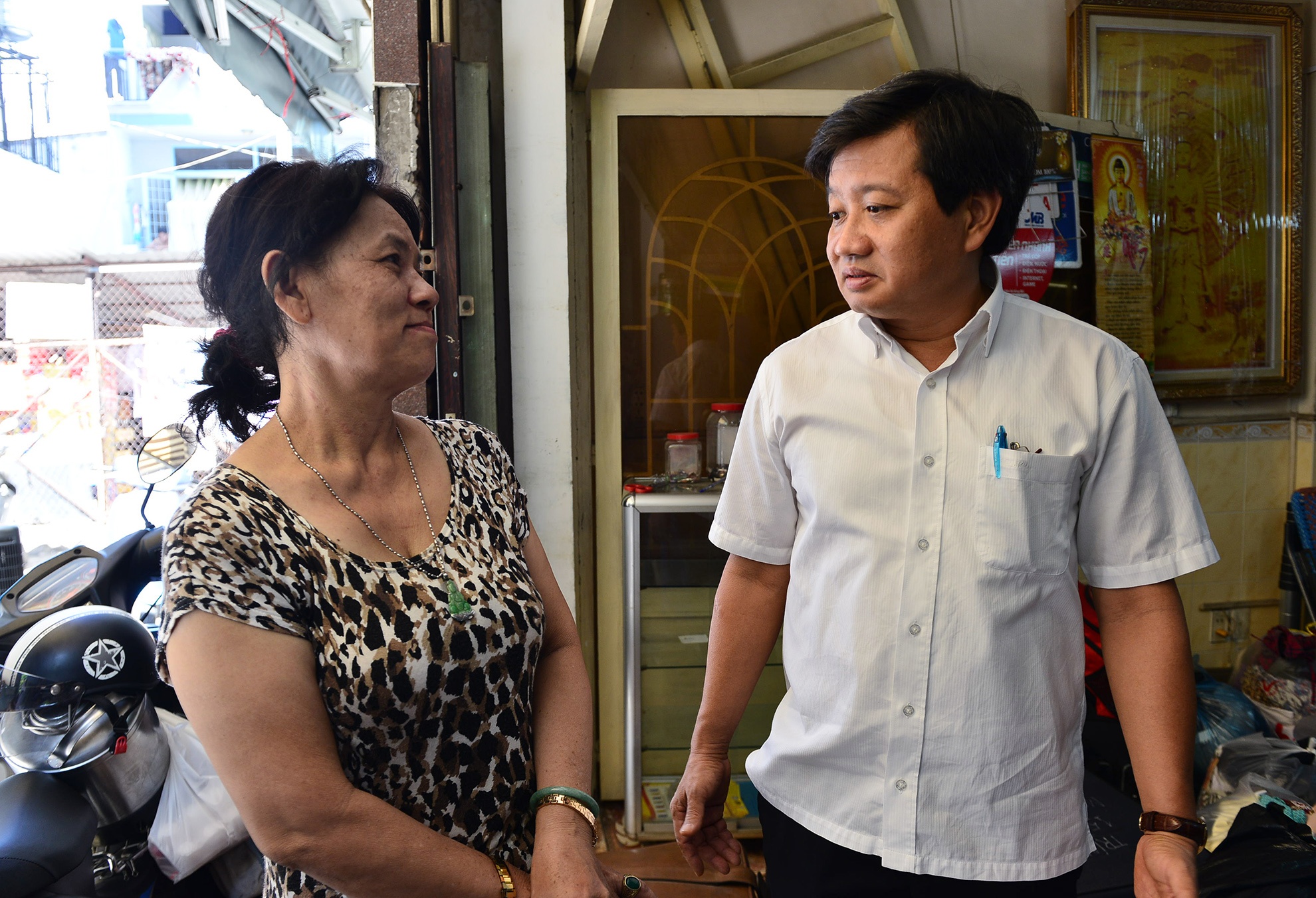 Cu dan di doi tai san o chung cu nghieng 45 cm anh 13