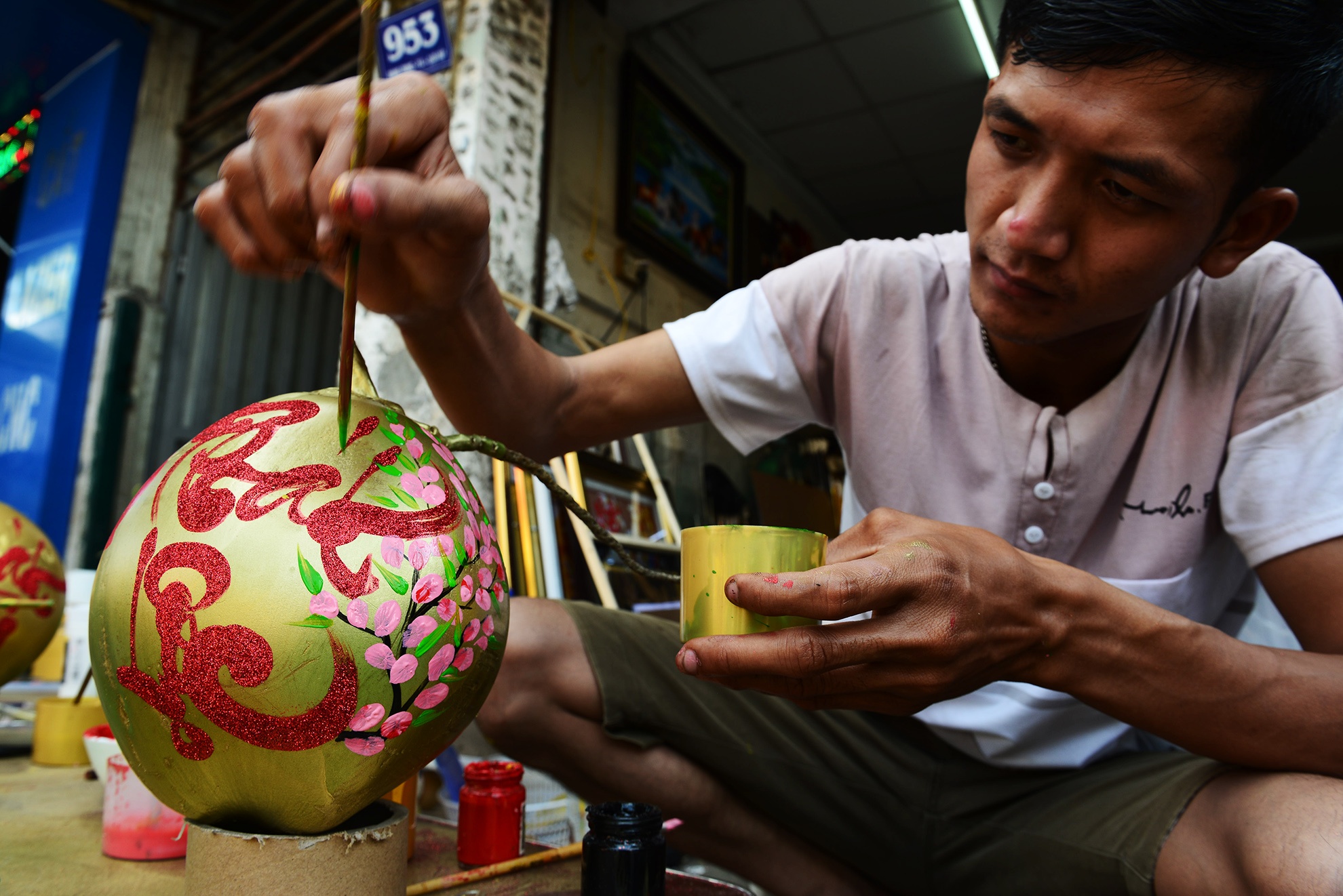 trai cay canh doc la trung Tet o Sai Gon anh 5