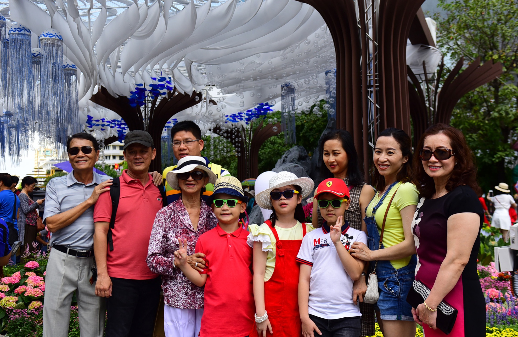 Nguoi Sai Gon doi nang du xuan giua trua ngay Tet anh 5