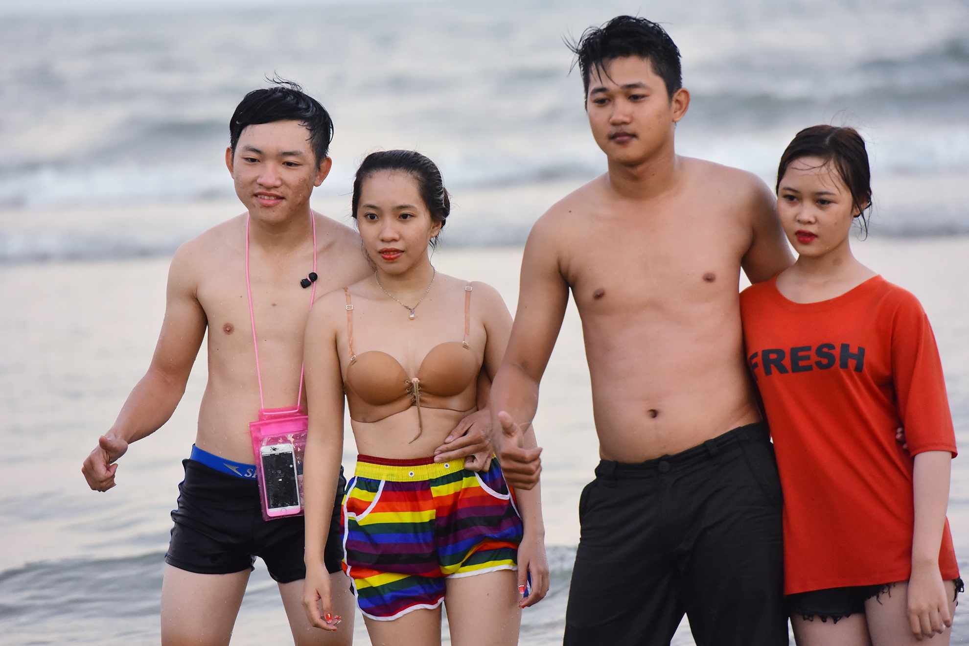 Bien Vung Tau dong nghet nguoi dau nam hinh anh