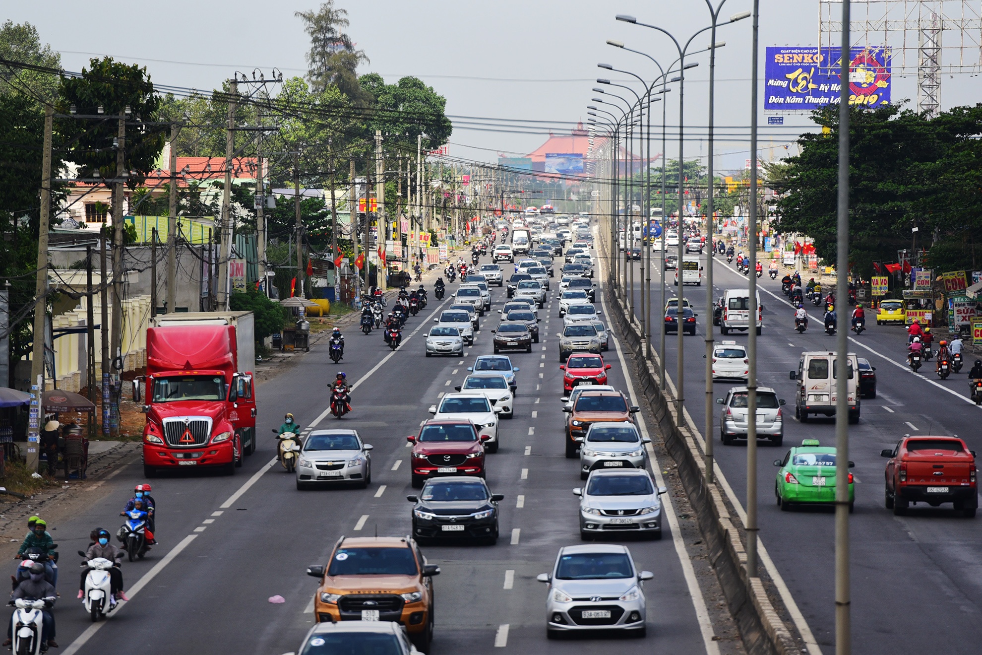 ket xe quoc lo 51 xuong Vung Tau tet 2019 anh 1