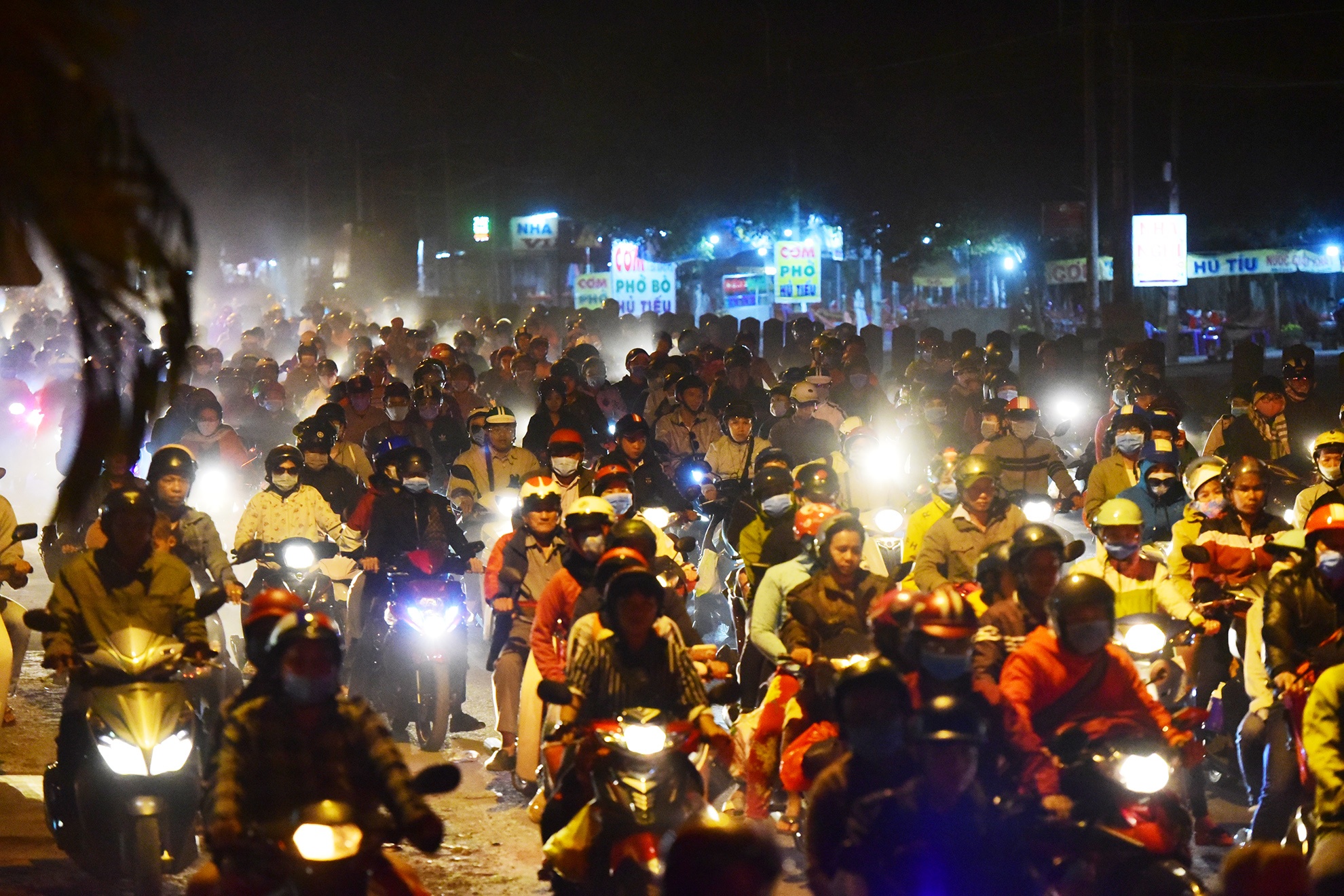 tro lai Sai Gon anh 1