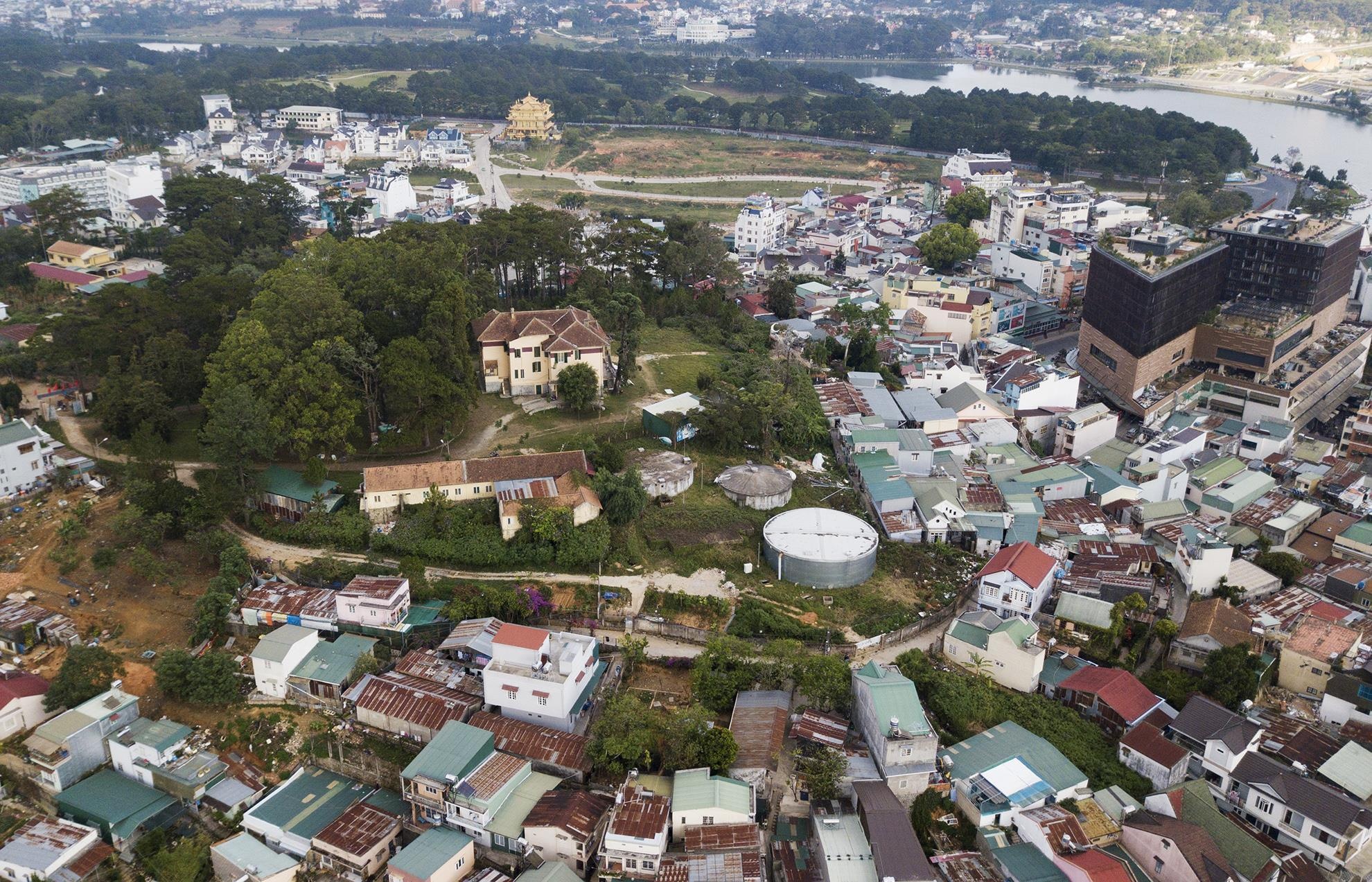 ngoi dinh tinh truong hon 100 tuoi o Da Lat anh 1