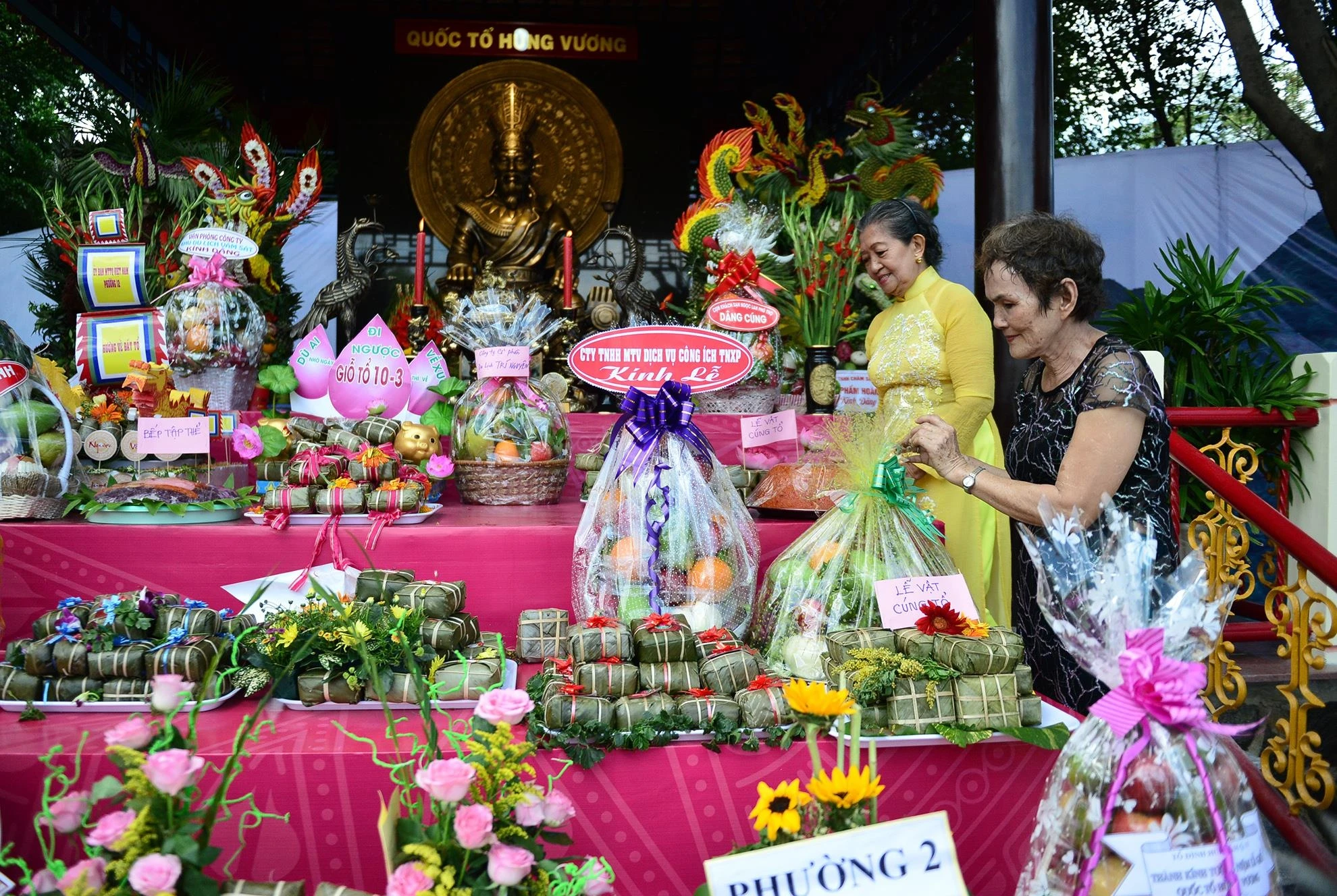 Nguoi Sai Gon vui choi ngay gio To Hung Vuong anh 4