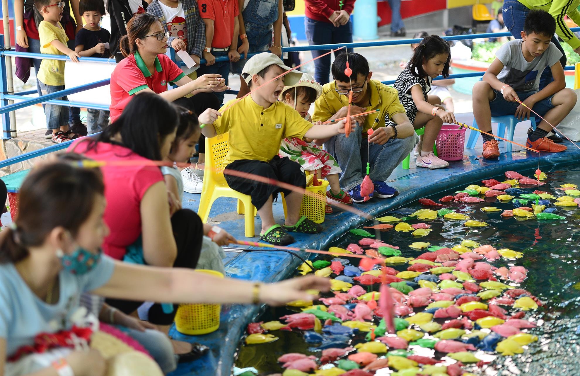 Nguoi Sai Gon vui choi ngay gio To Hung Vuong anh 9