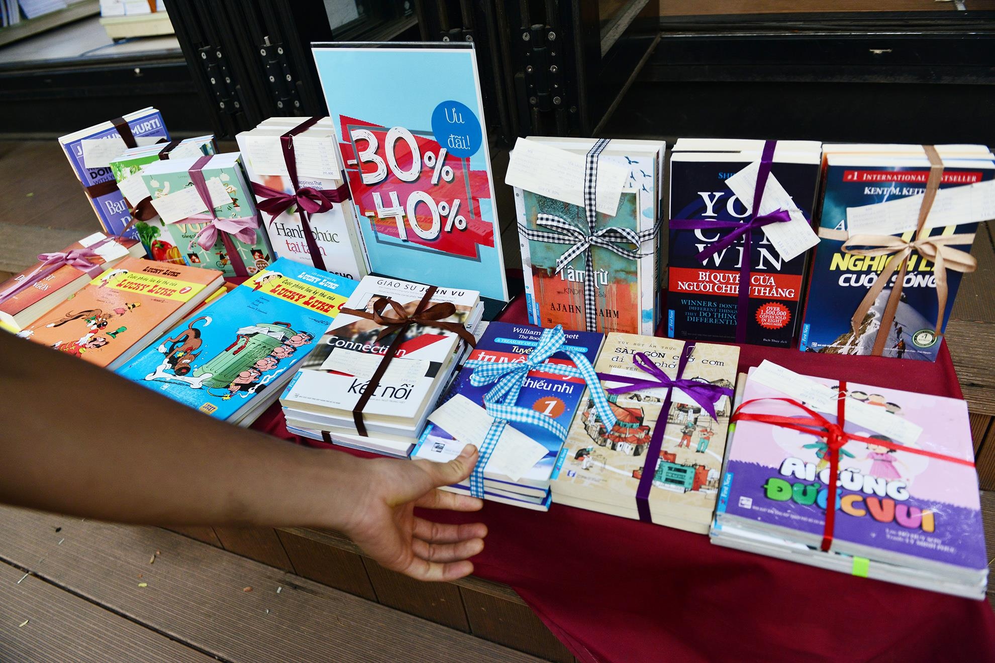 Duong sach TP.HCM anh 4