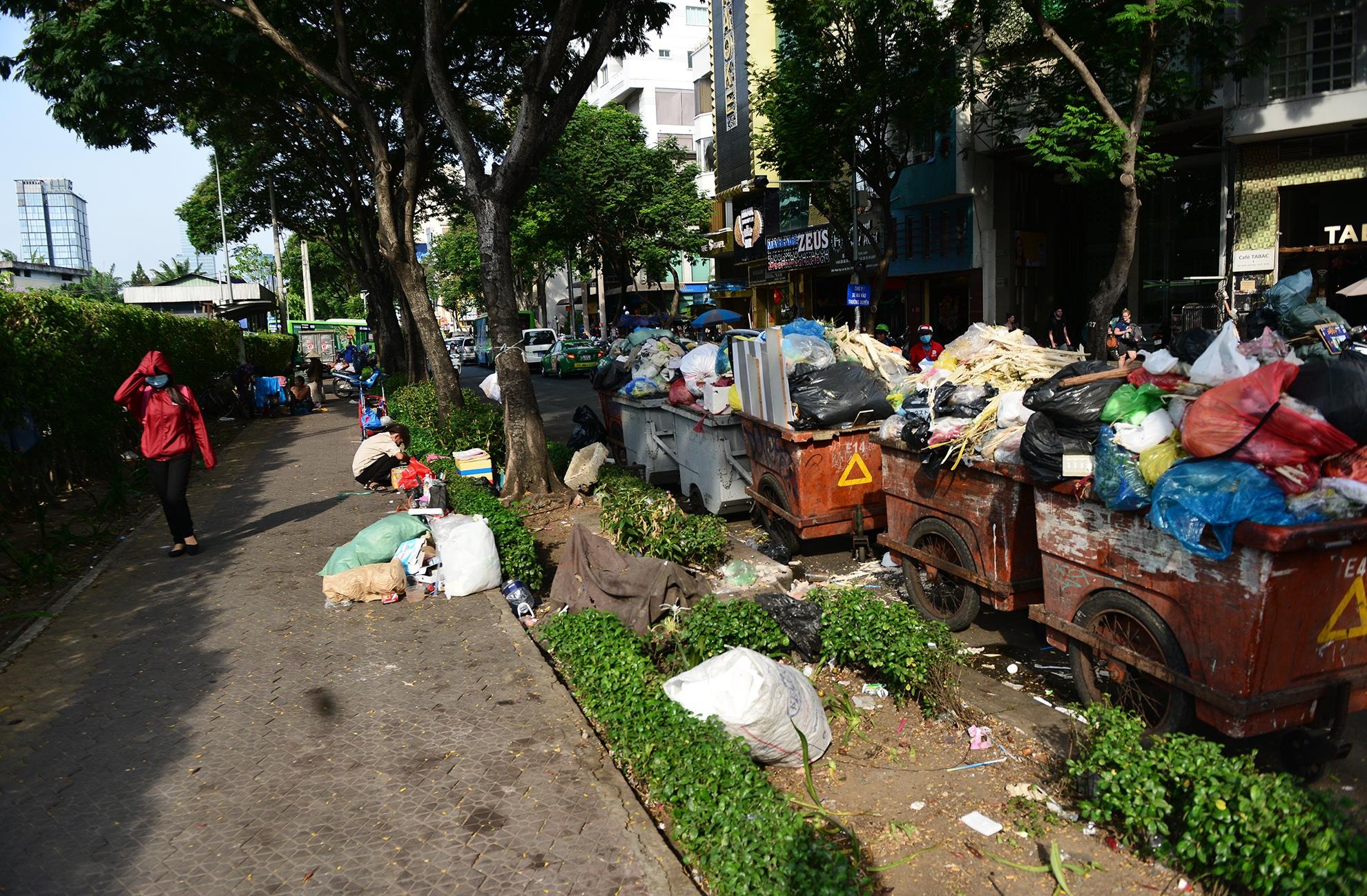 Cong vien o Sai Gon can thoi diem phai di doi anh 14