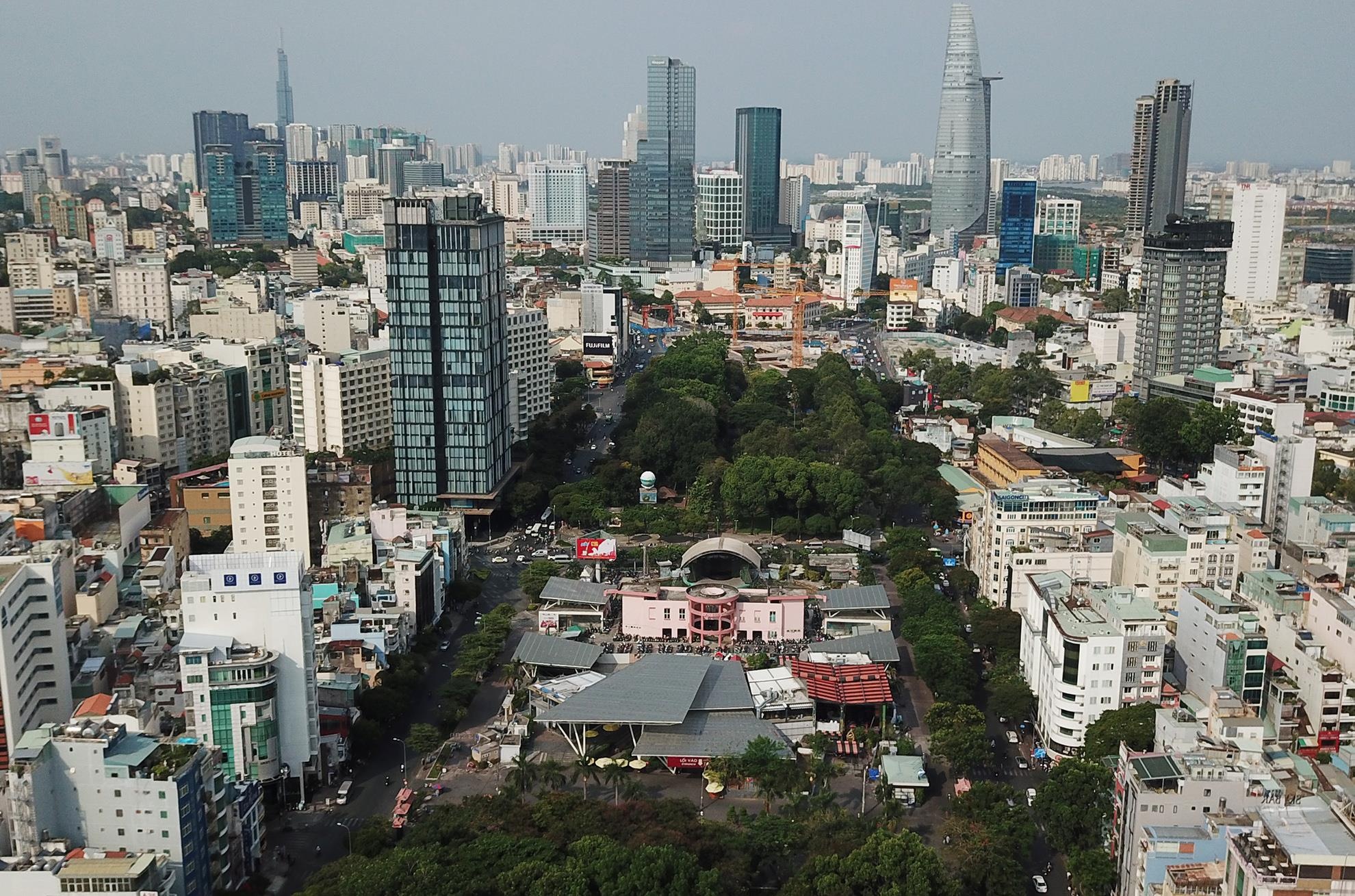 Cong vien o Sai Gon can thoi diem phai di doi anh 5