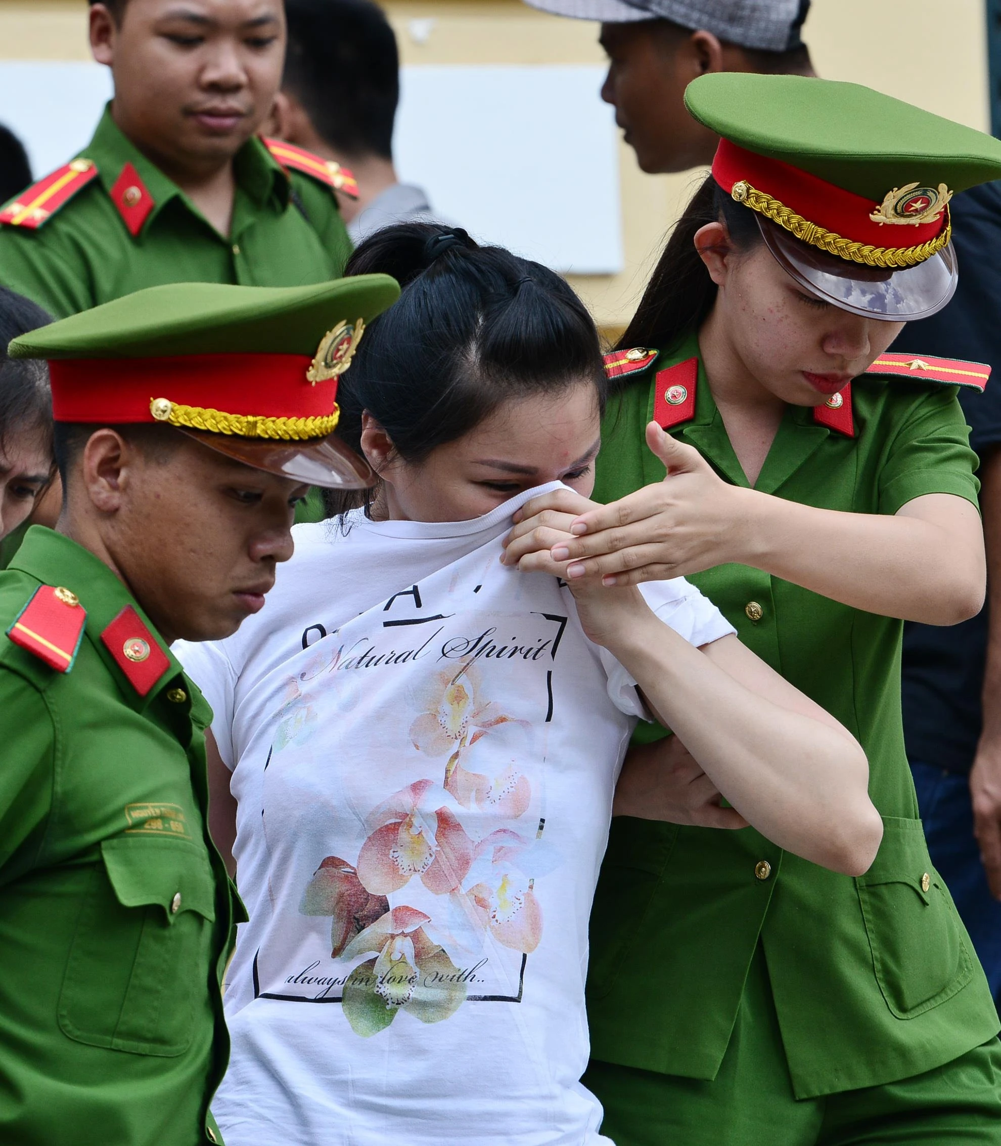 bac si Chiem Quoc Thai anh 12