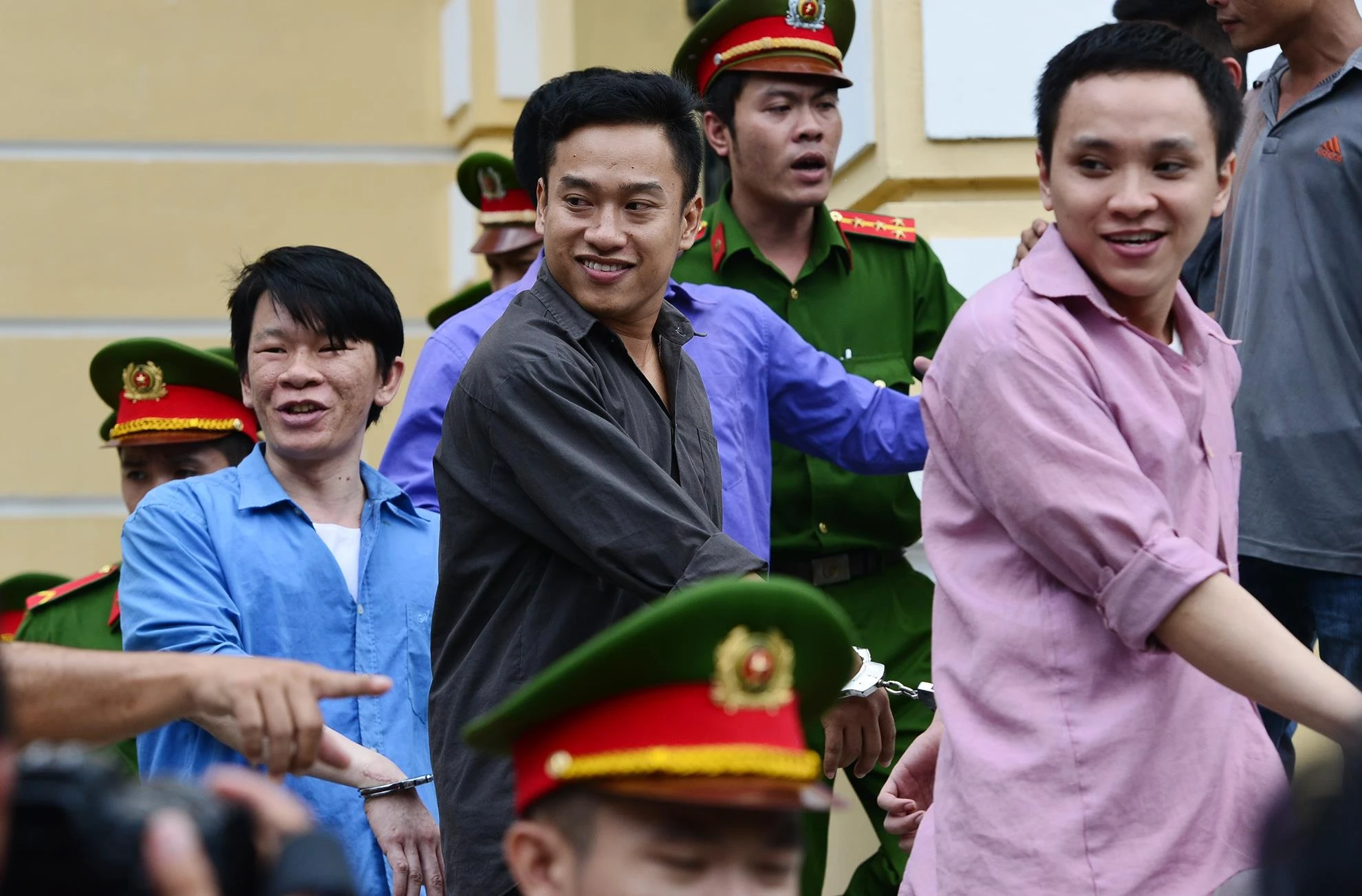 bac si Chiem Quoc Thai anh 13