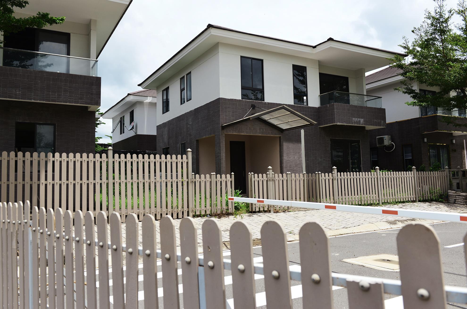 khu biet thu noi ca si Nhat Kim Anh bi trom anh 5