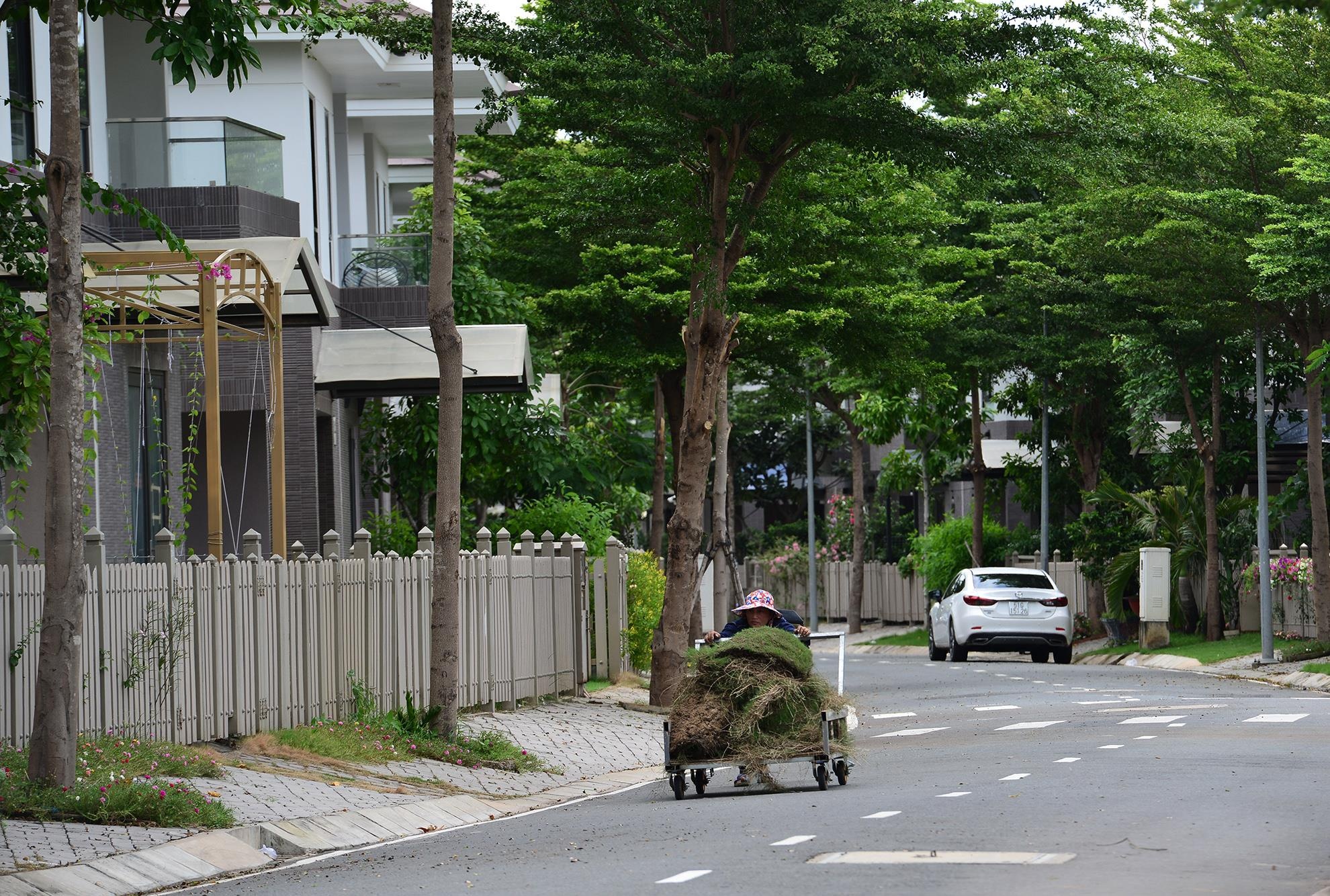 khu biet thu noi ca si Nhat Kim Anh bi trom anh 6