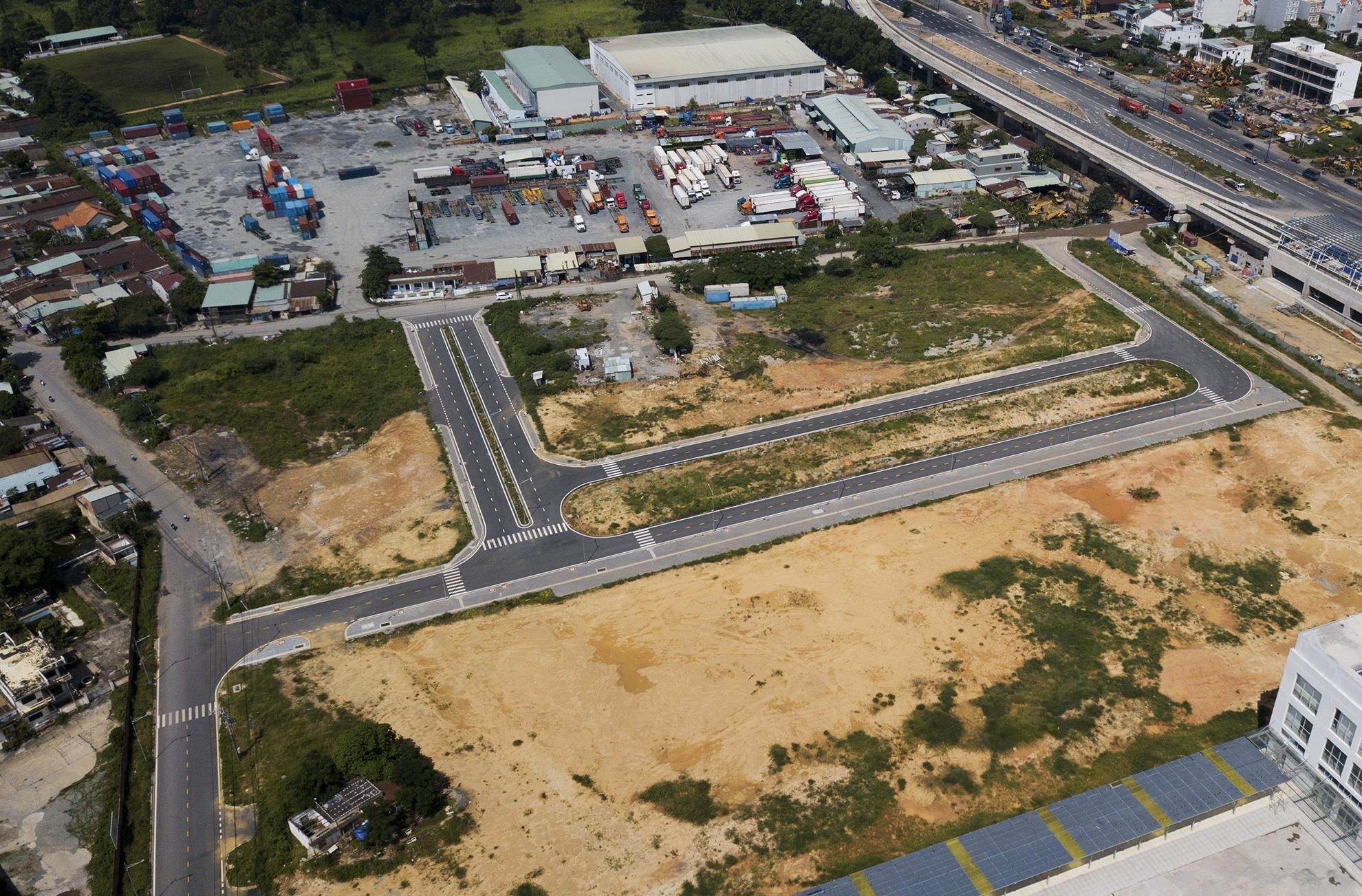 Ben xe mien Dong moi sap mo cua o Sai Gon anh 17