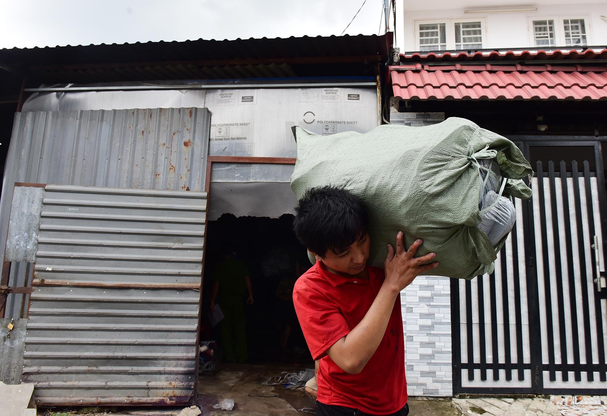 5 can nha bi thieu rui sau dam chay lon o Sai Gon anh 4