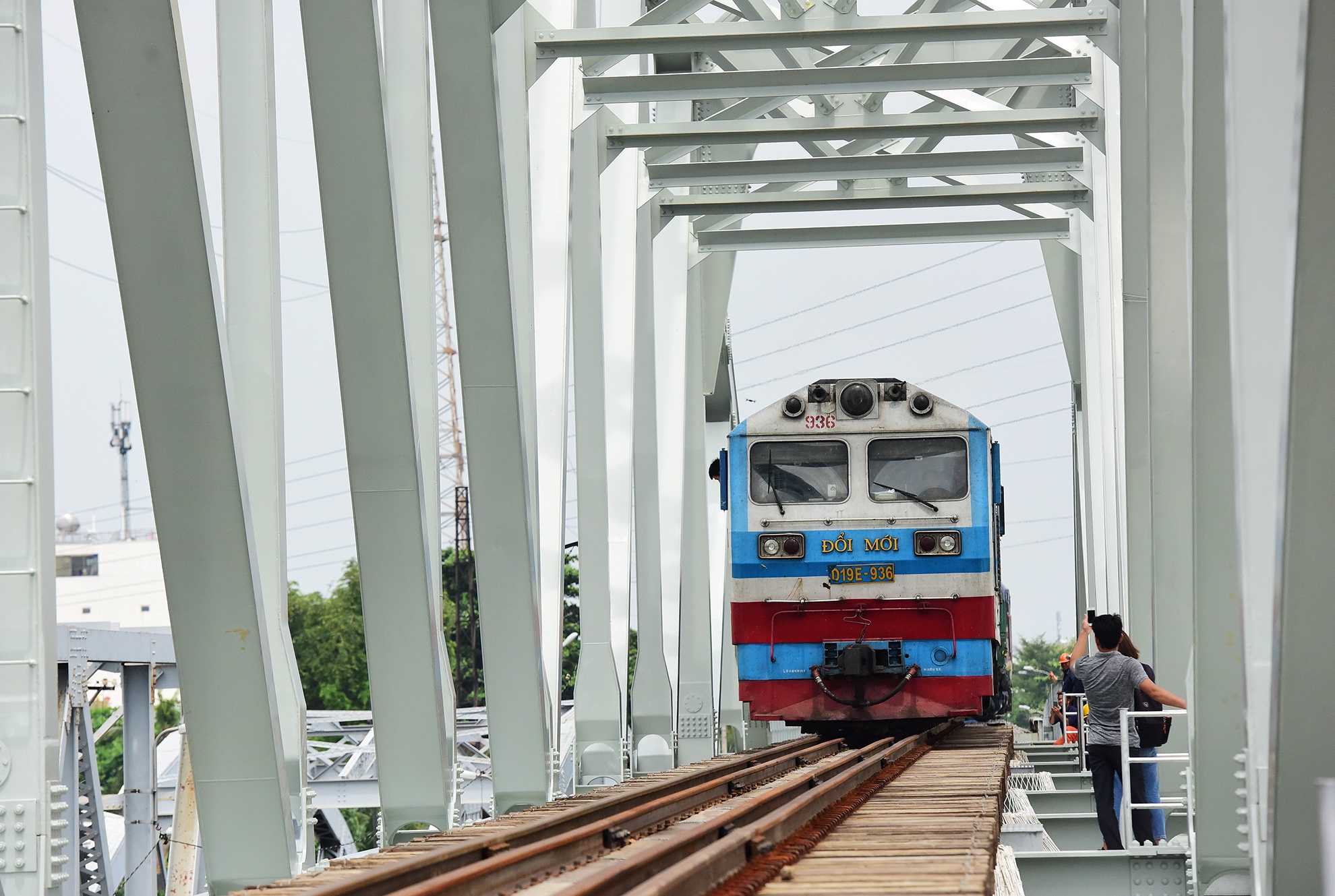 thu tai cau sat Binh Loi moi anh 9