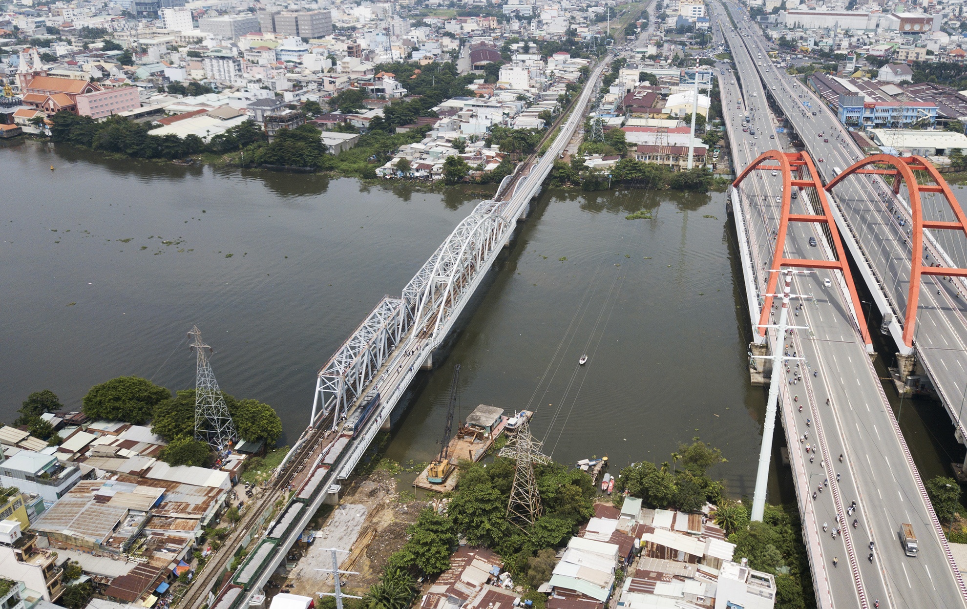 thu tai cau sat Binh Loi moi anh 12