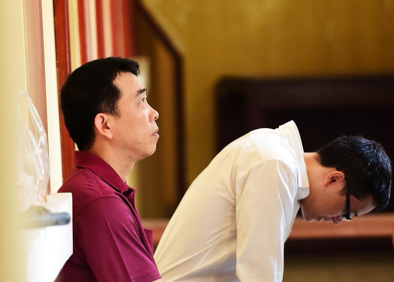 Nhung khuon mat than tho trong phien toa VN Pharma hinh anh