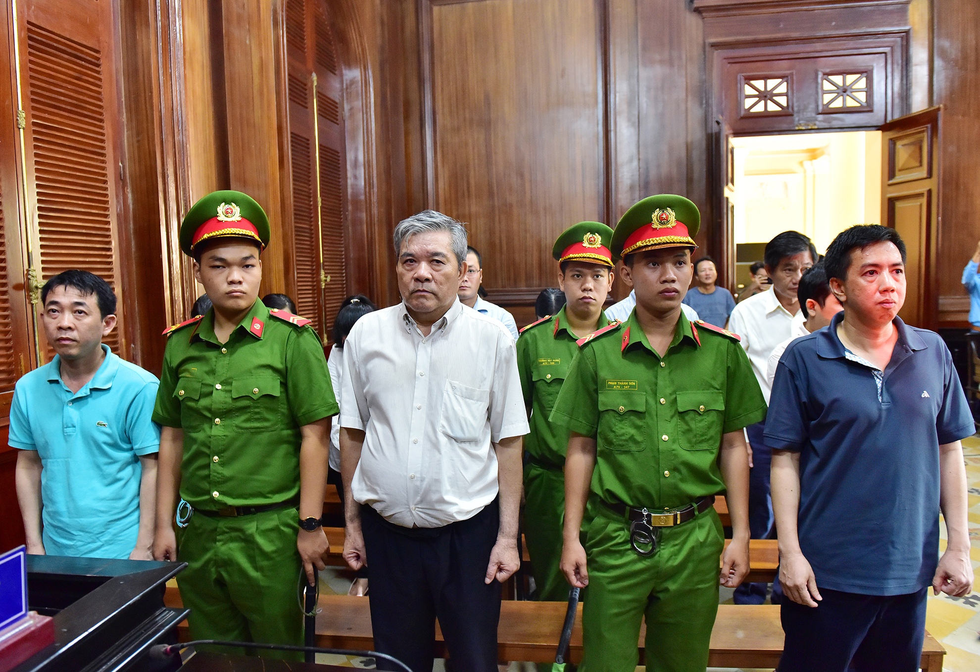 cap cuu mot bi cao tai toa VN Pharma anh 1