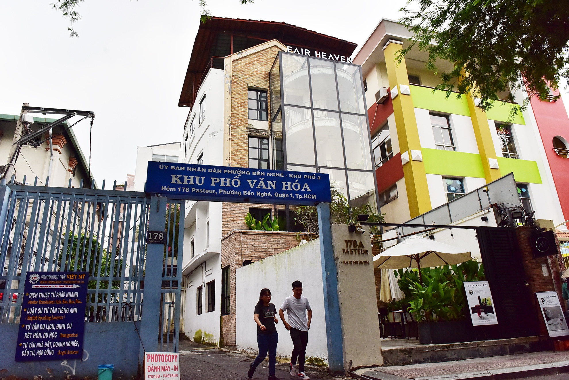 Hang loat chi nhanh Mon Hue dong cua o Sai Gon anh 14