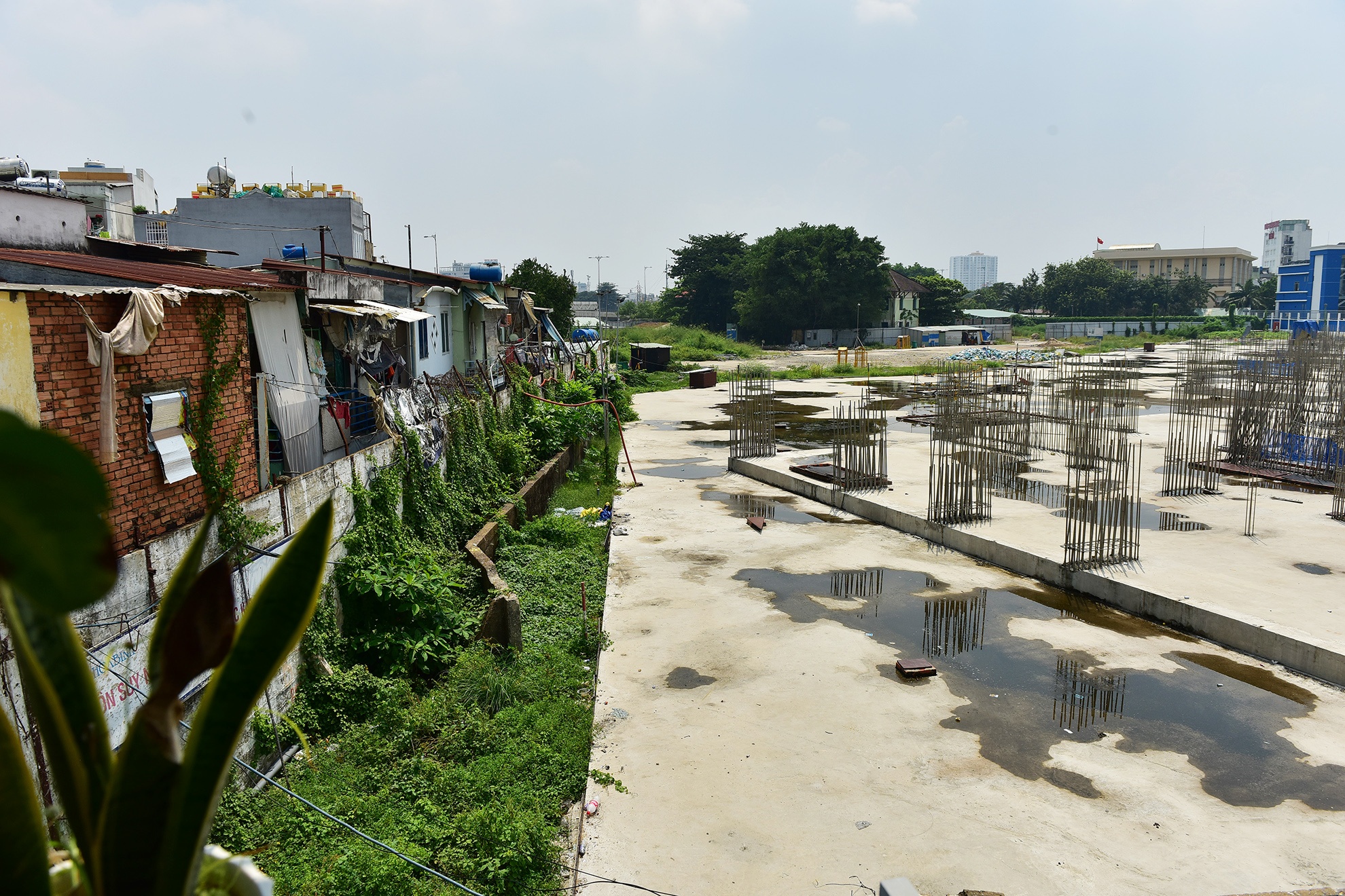 du an 5 sao lien tuc bi UBND TP.HCM cuong che anh 9