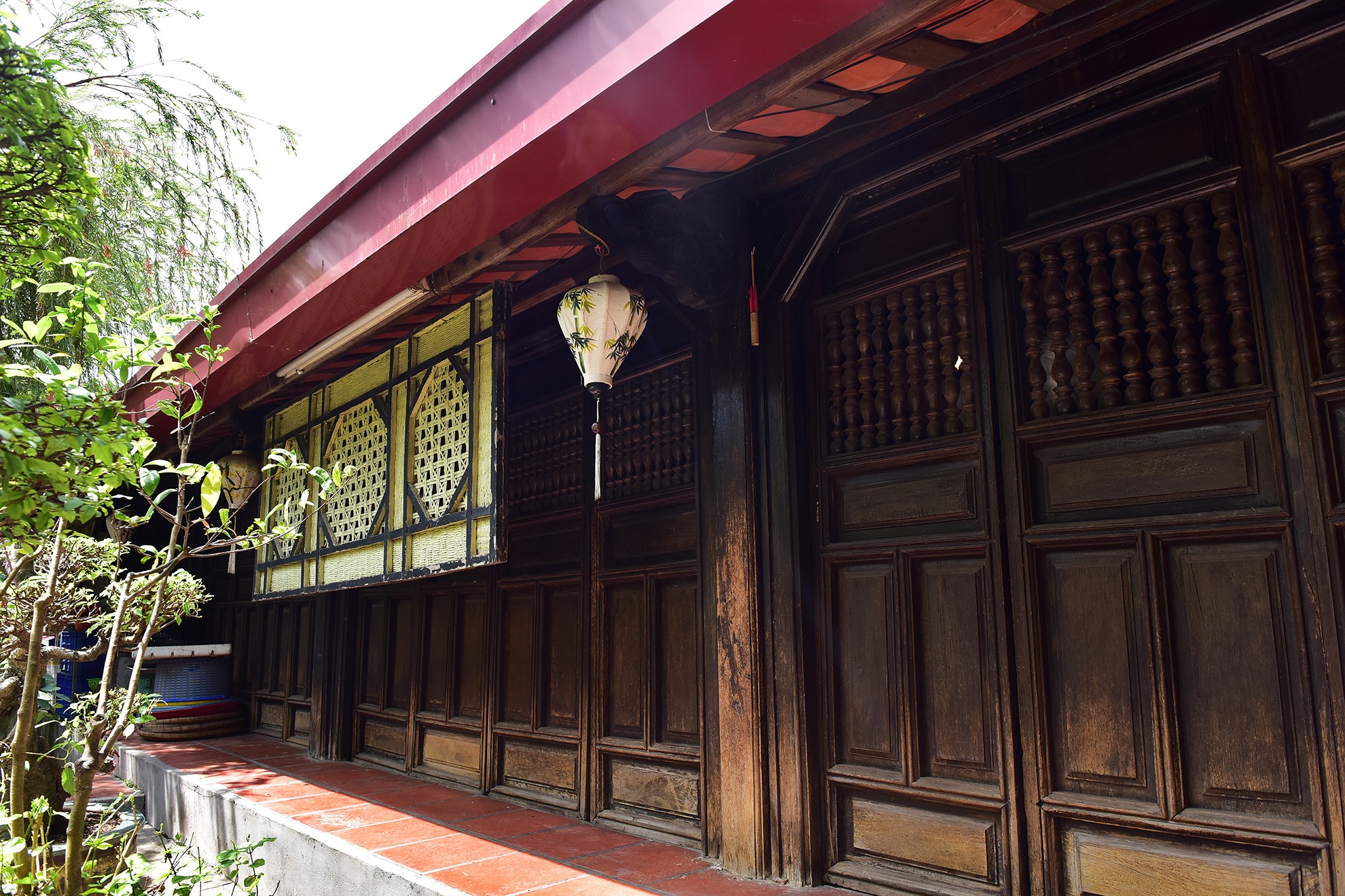 nha co tram tuoi cua dong ho Tran o Binh Duong anh 3