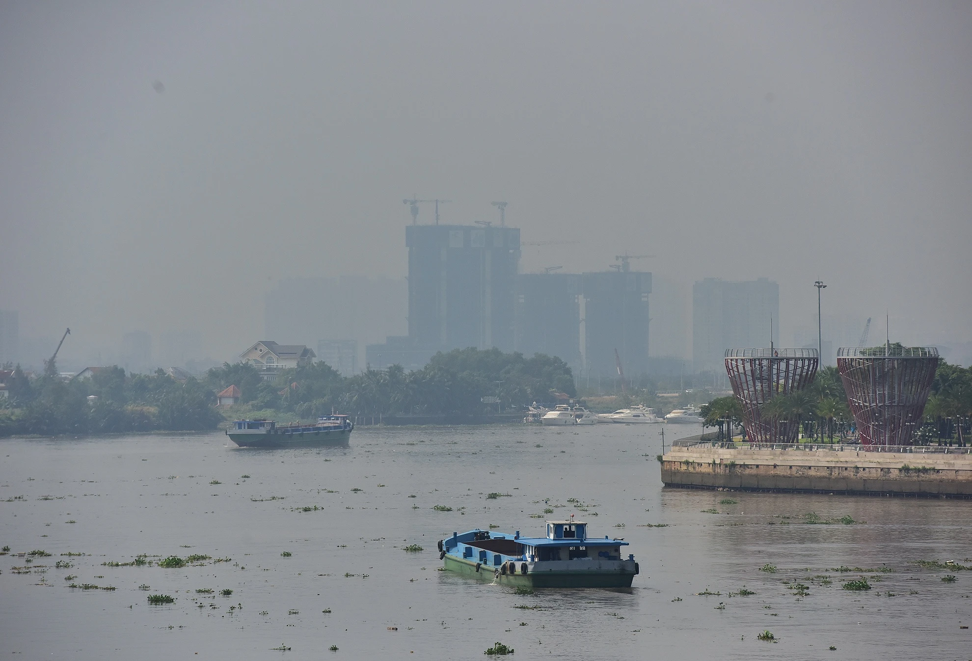 TP.HCM mit mu trong ngay o nhiem thu 4 the gioi anh 7